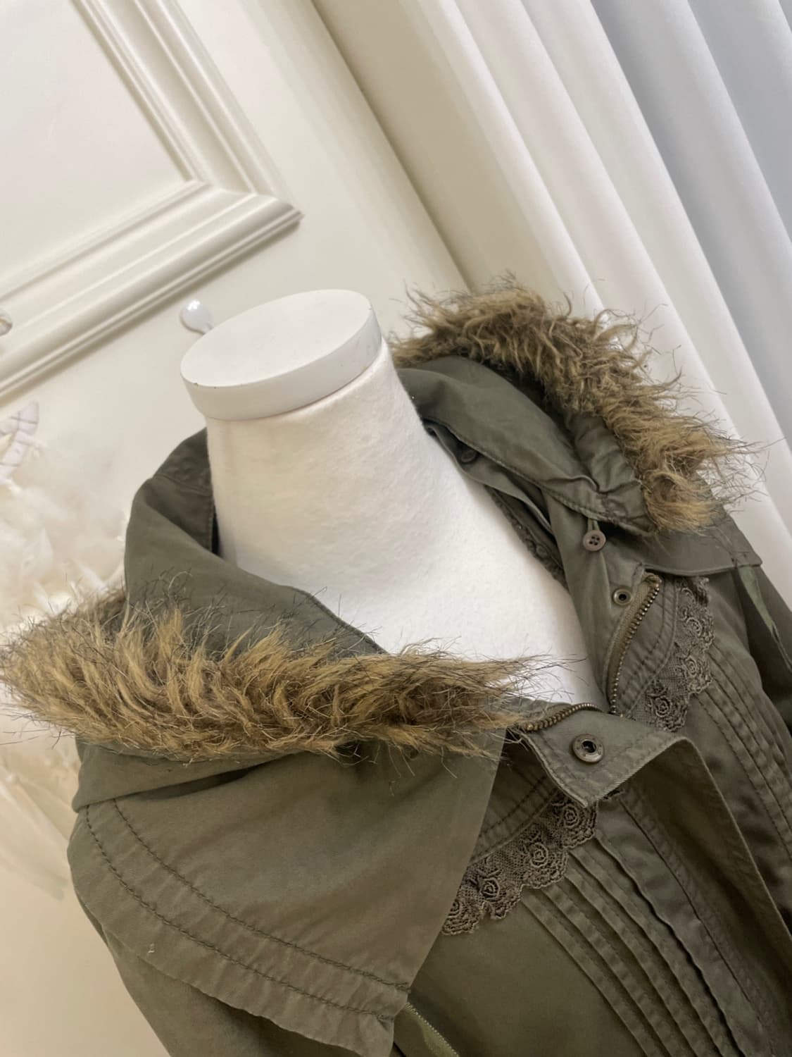 AXES FEMME khaki lace point fur hoodie 상품이미지8