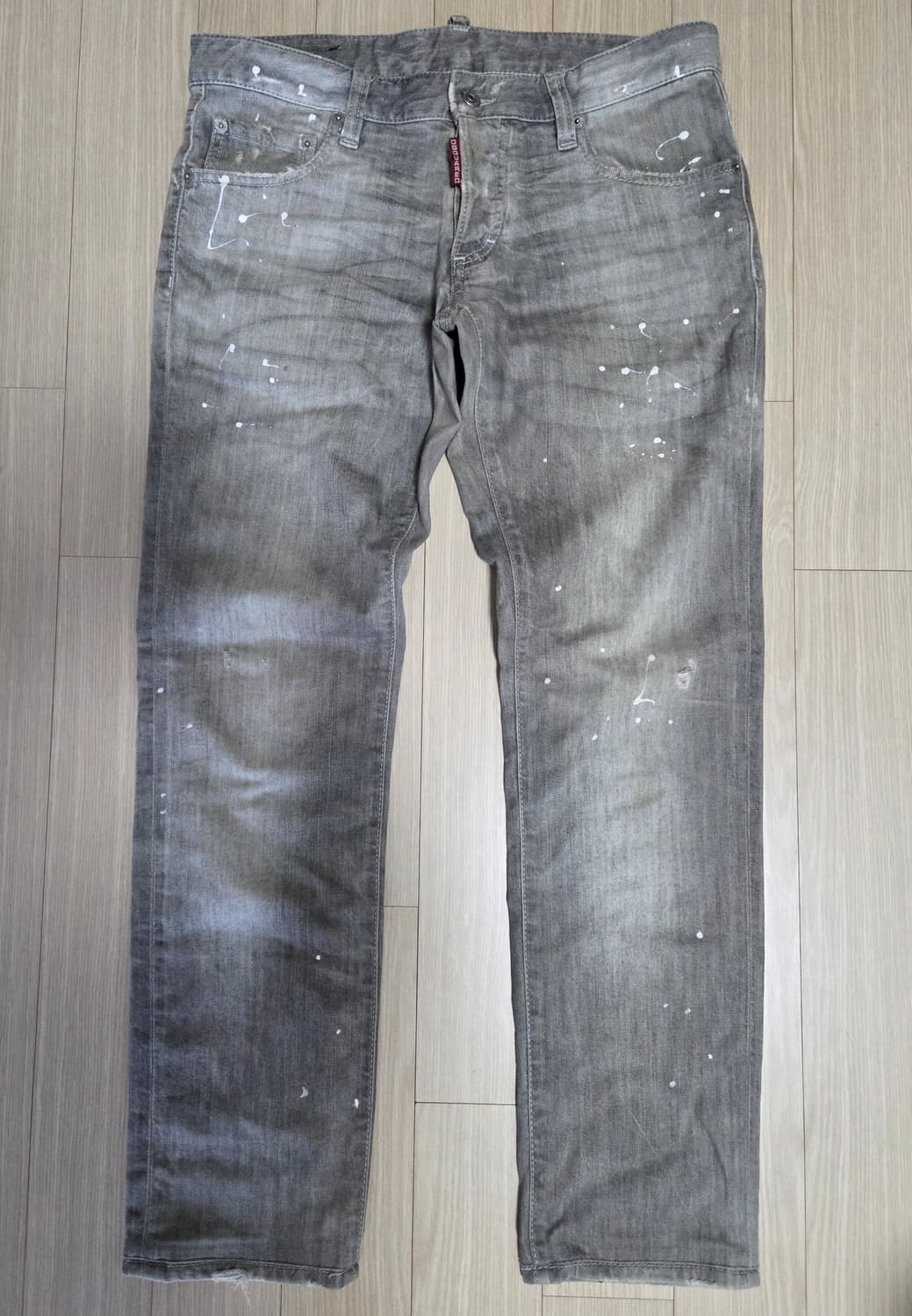 디스퀘어드 그레이 페인팅 슬림 데님팬츠 상품이미지1