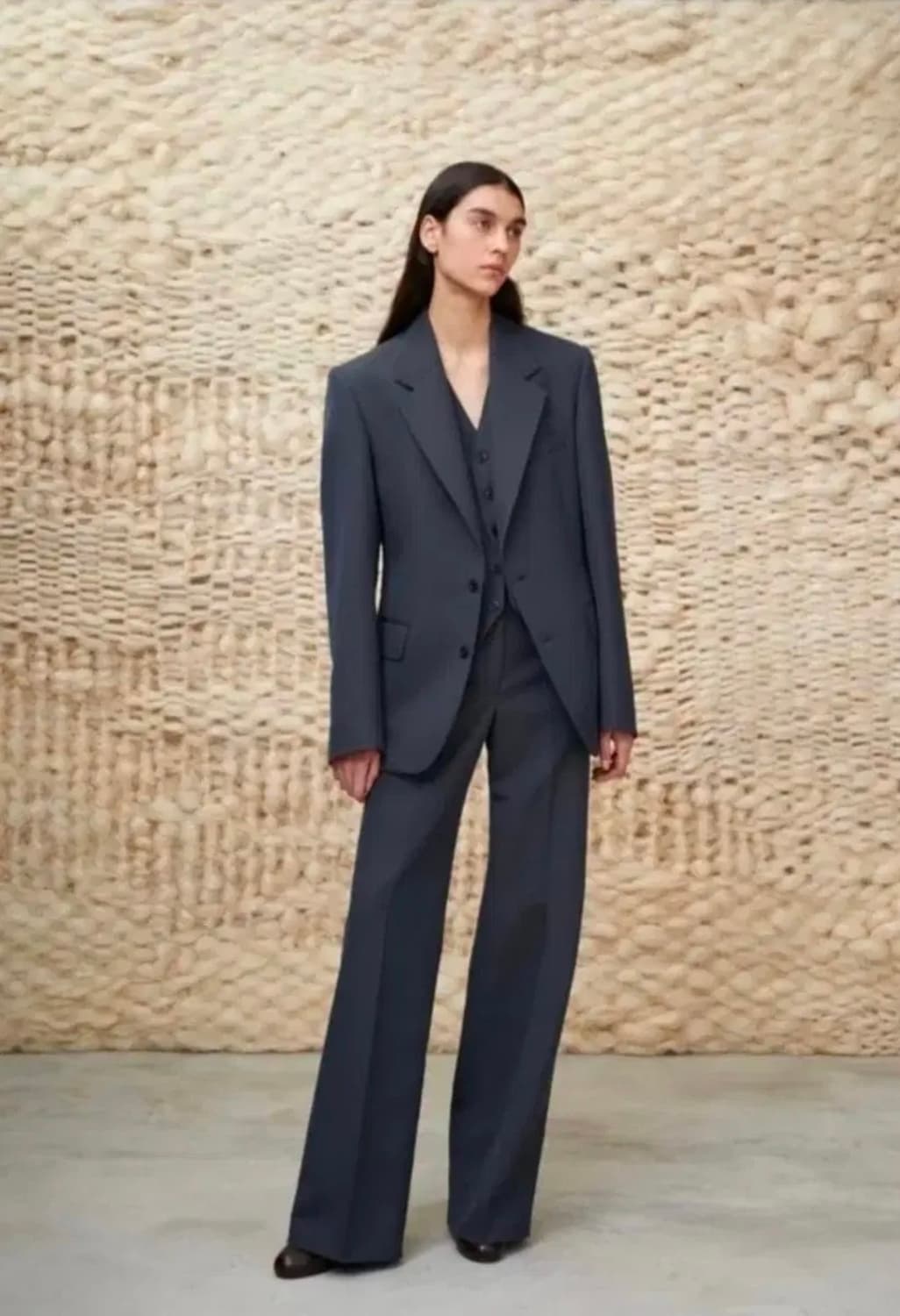 르메르 다크 그레이 자켓 판매합니다 상품이미지1