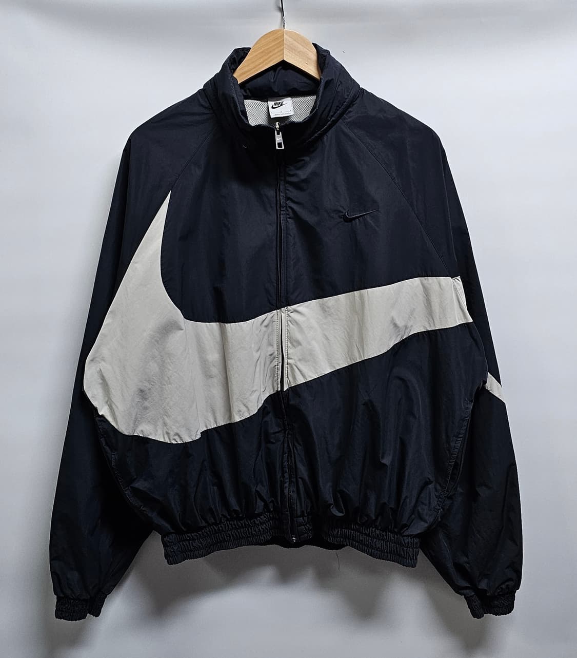 나이키 빅 스우시 블랙 바람막이 자켓 L 상품이미지1