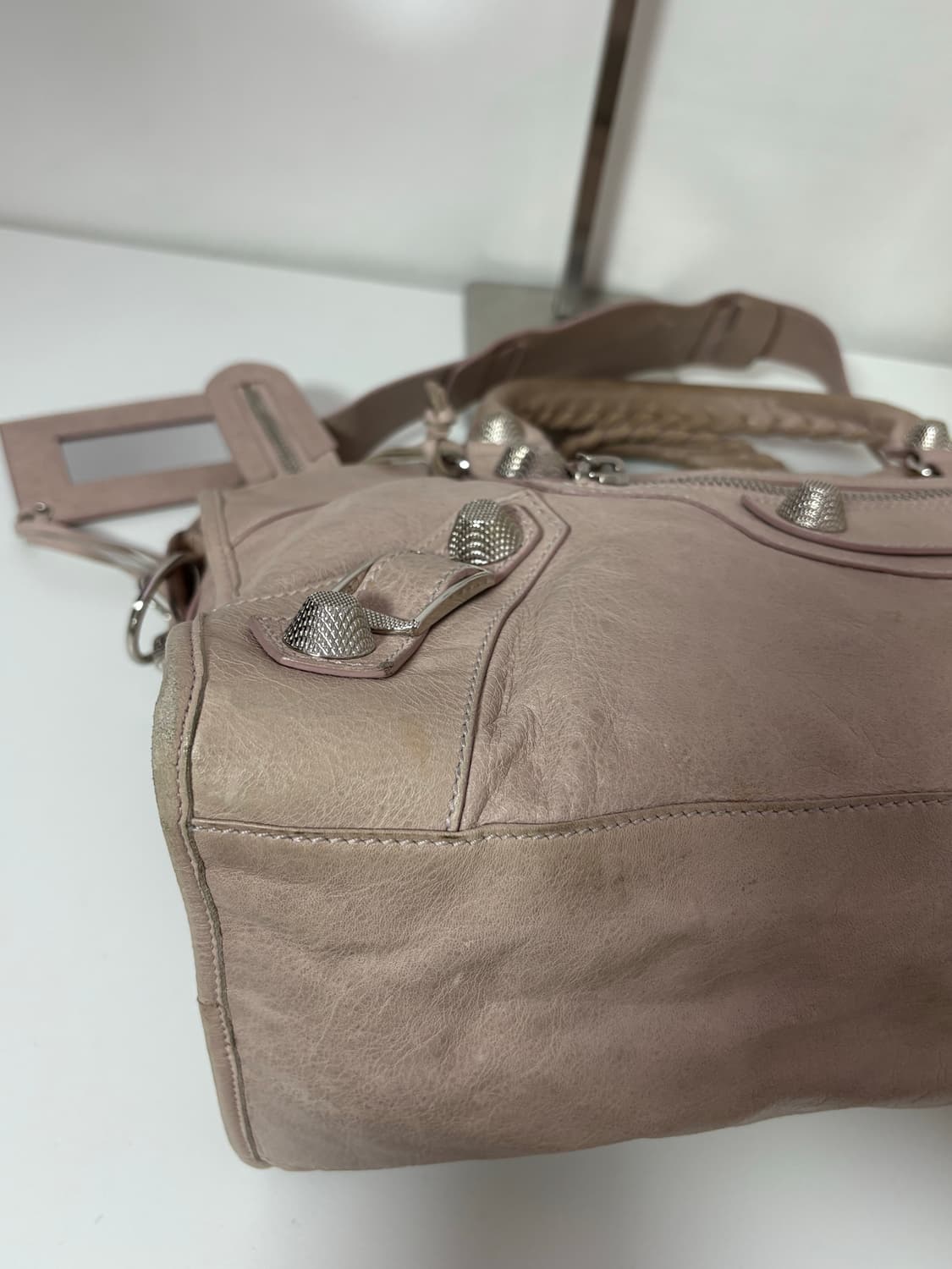 발렌시아가 파트타임 자이언트 모터백 핑크베이지 상품이미지8