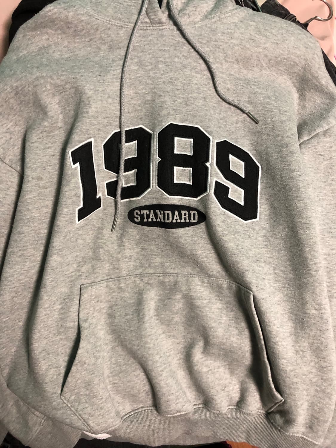 1989 후드티 상품이미지2