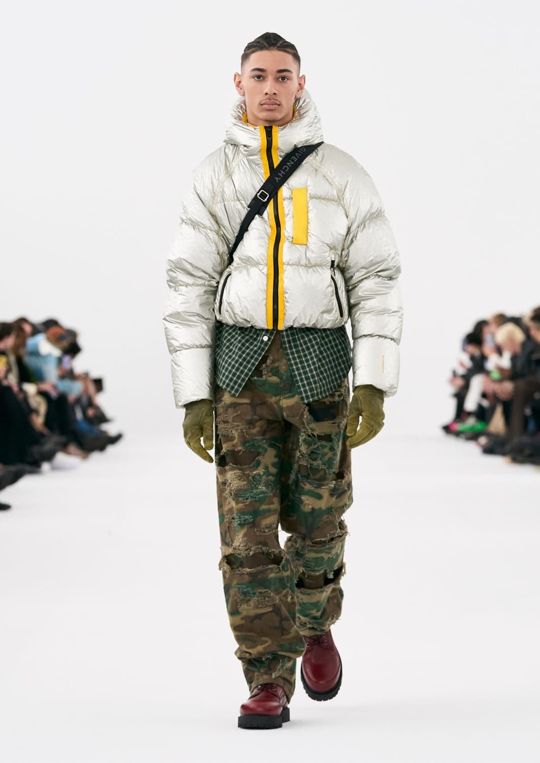 지방시 23fw 카모 팬츠 상품이미지1