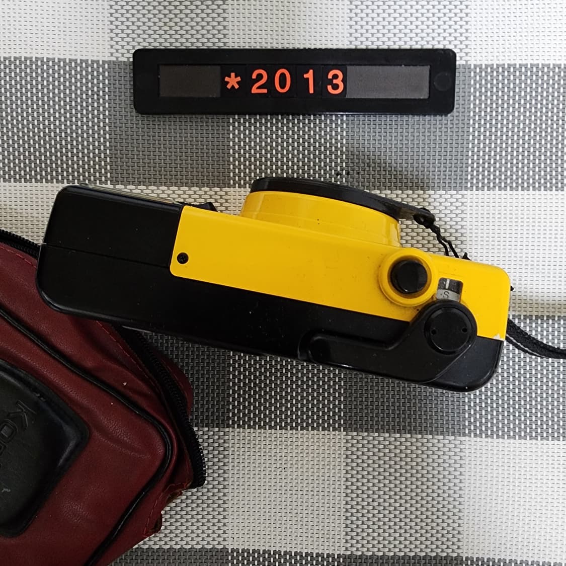 코니카 팝 옐로 필름카메라 파우치포함 상품이미지2