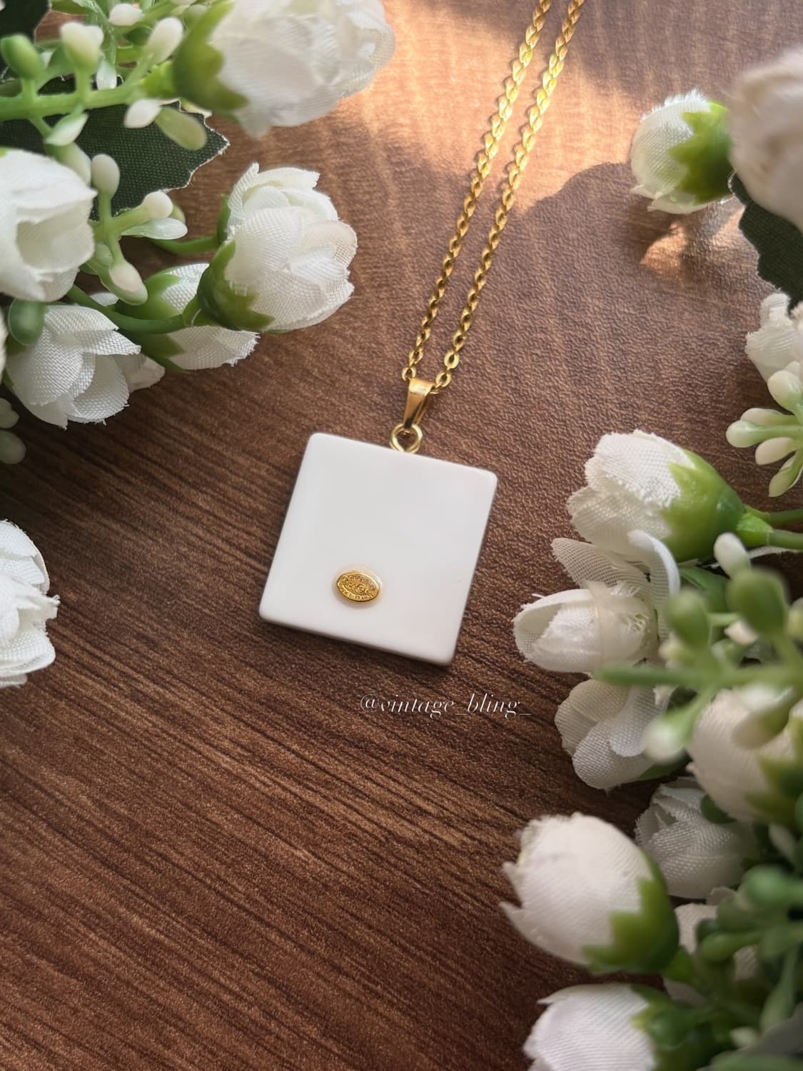 샤넬 스퀘어 블럭 화이트 목걸이 상품이미지3