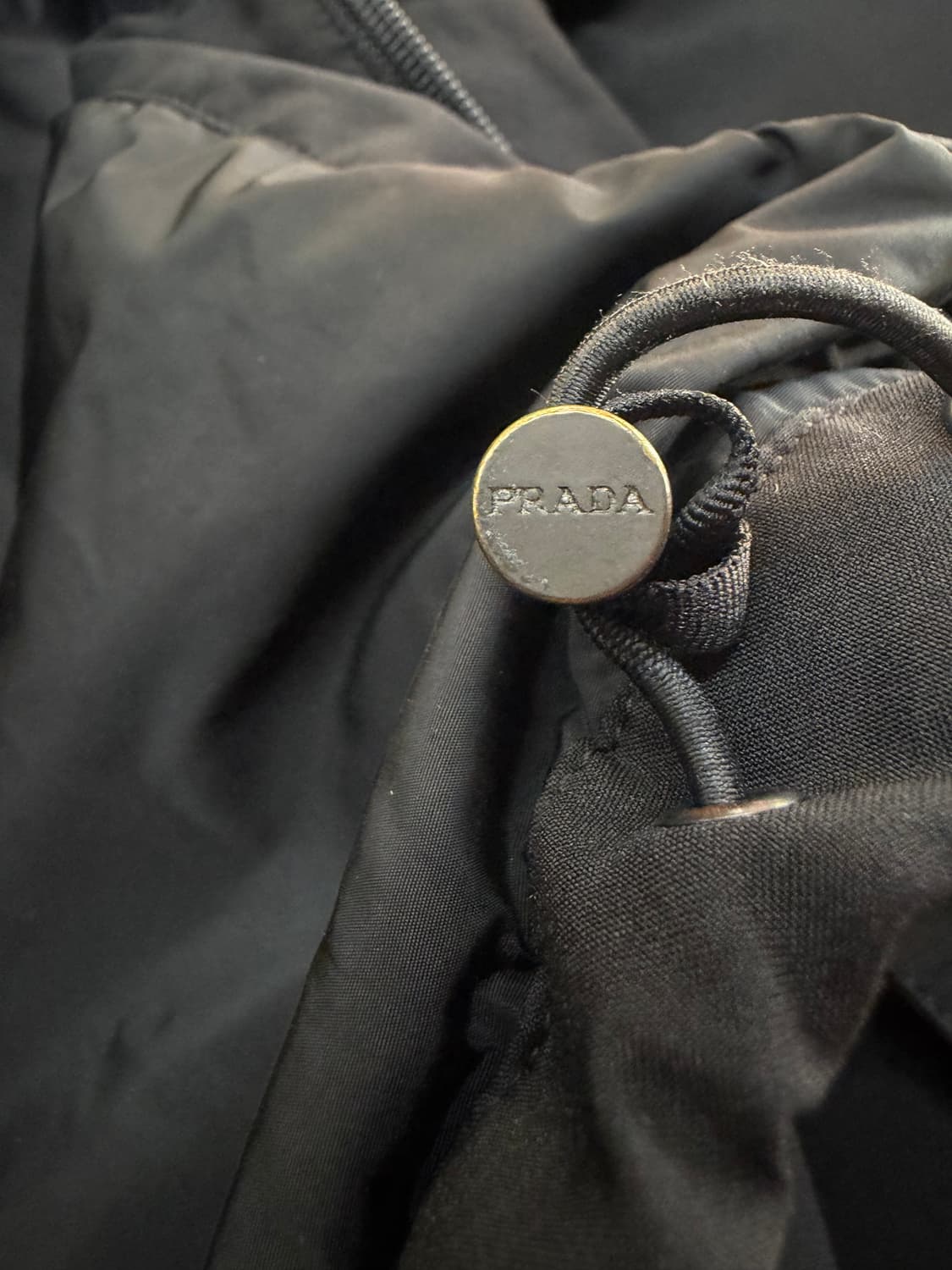 50/ 프라다 스포츠 레드탭 고어텍스 패딩자켓 상품이미지9