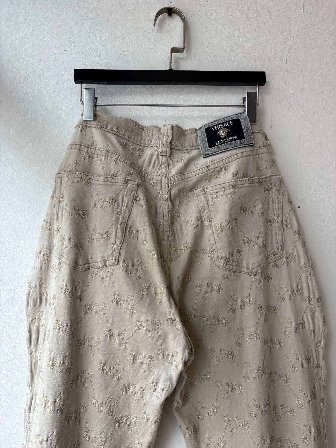 90s Versace Jeans Couture flower 팬츠 상품이미지7