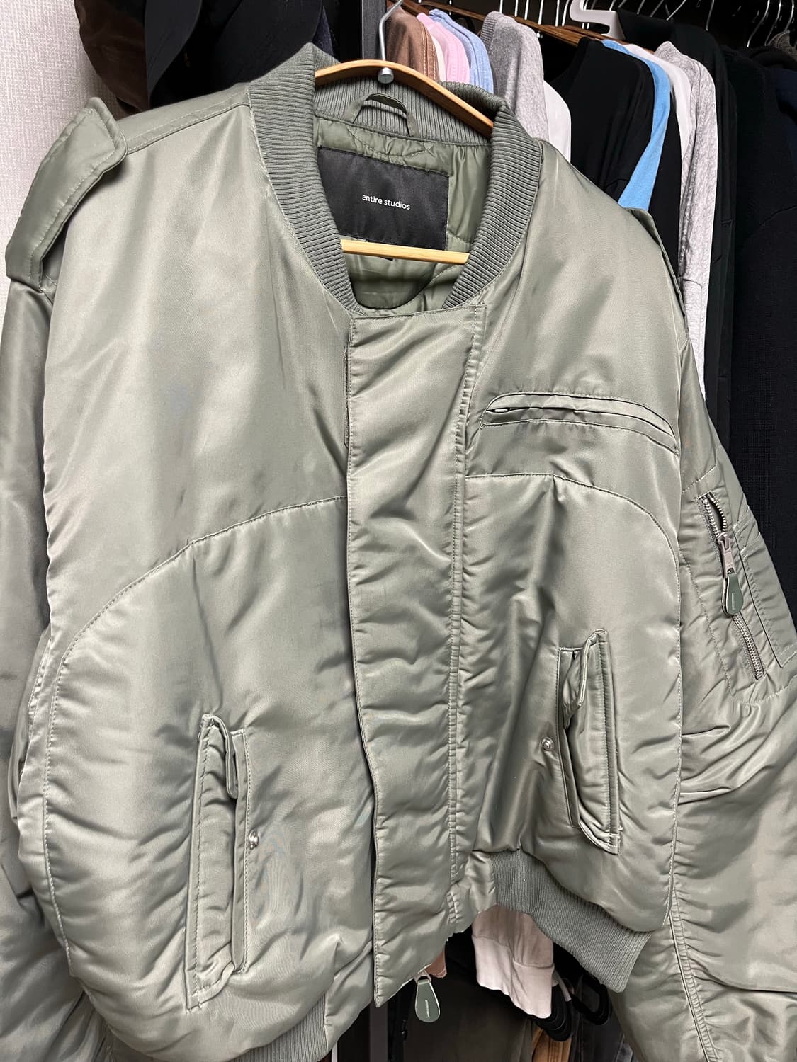 엔타이어 스튜디오 A-2 봄버 상품이미지1