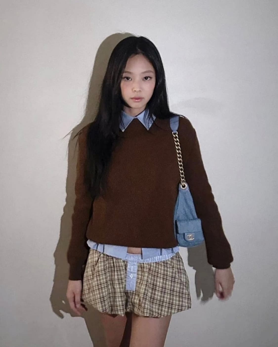 제니 제이디드 런던 브라운 체크 룰루 퍼프볼 복서 마이크로 스커트&탑 상품이미지6