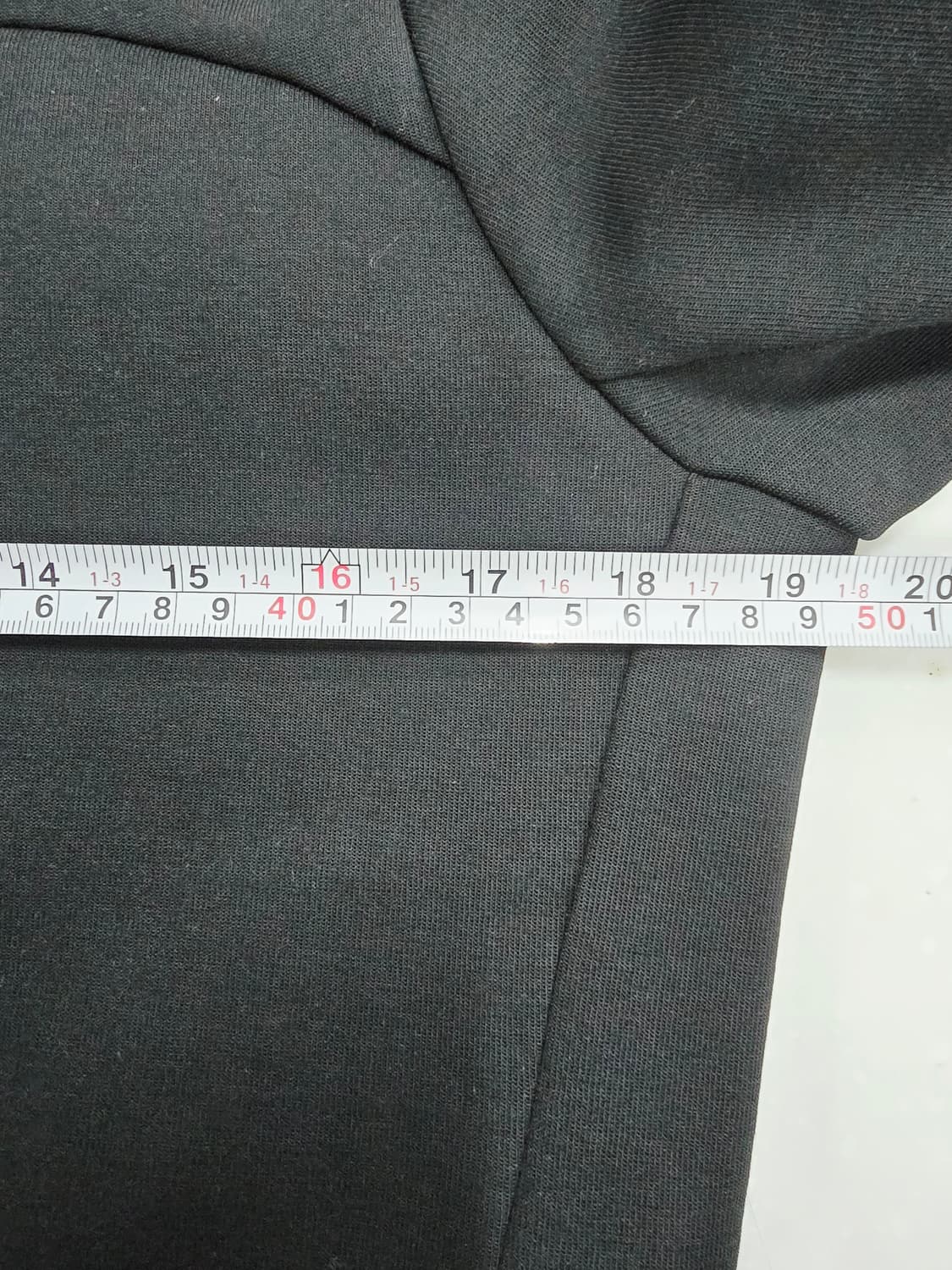 데상트 블랙 풀집업 자켓 상품이미지7