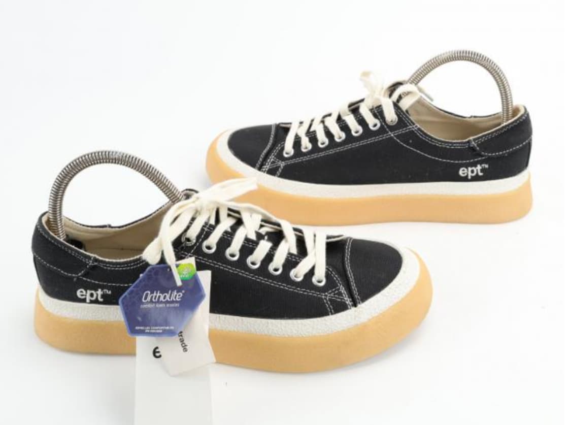 이피티 스니커즈 상품이미지1