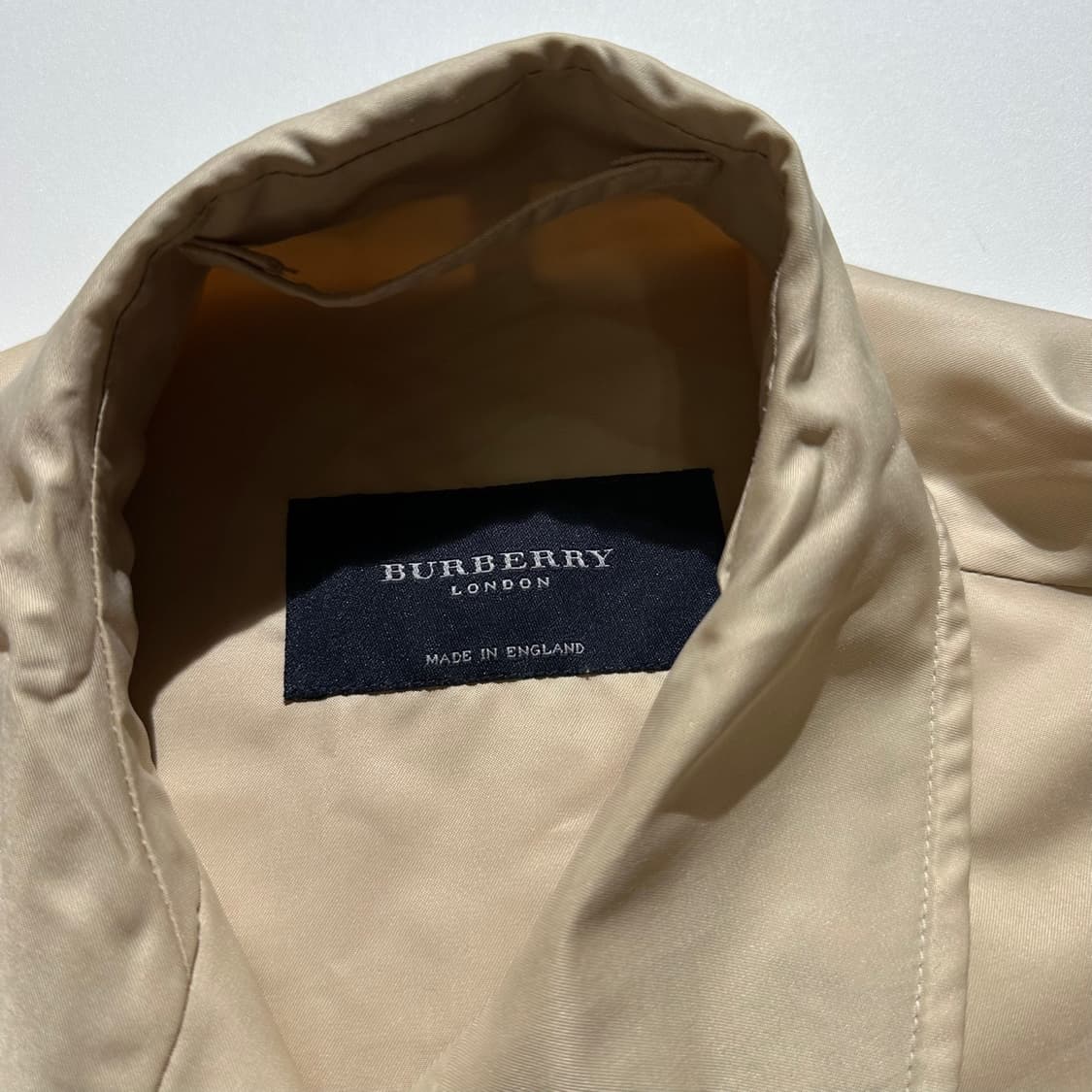 버버리 체크 배색 싱글 코트 상품이미지4