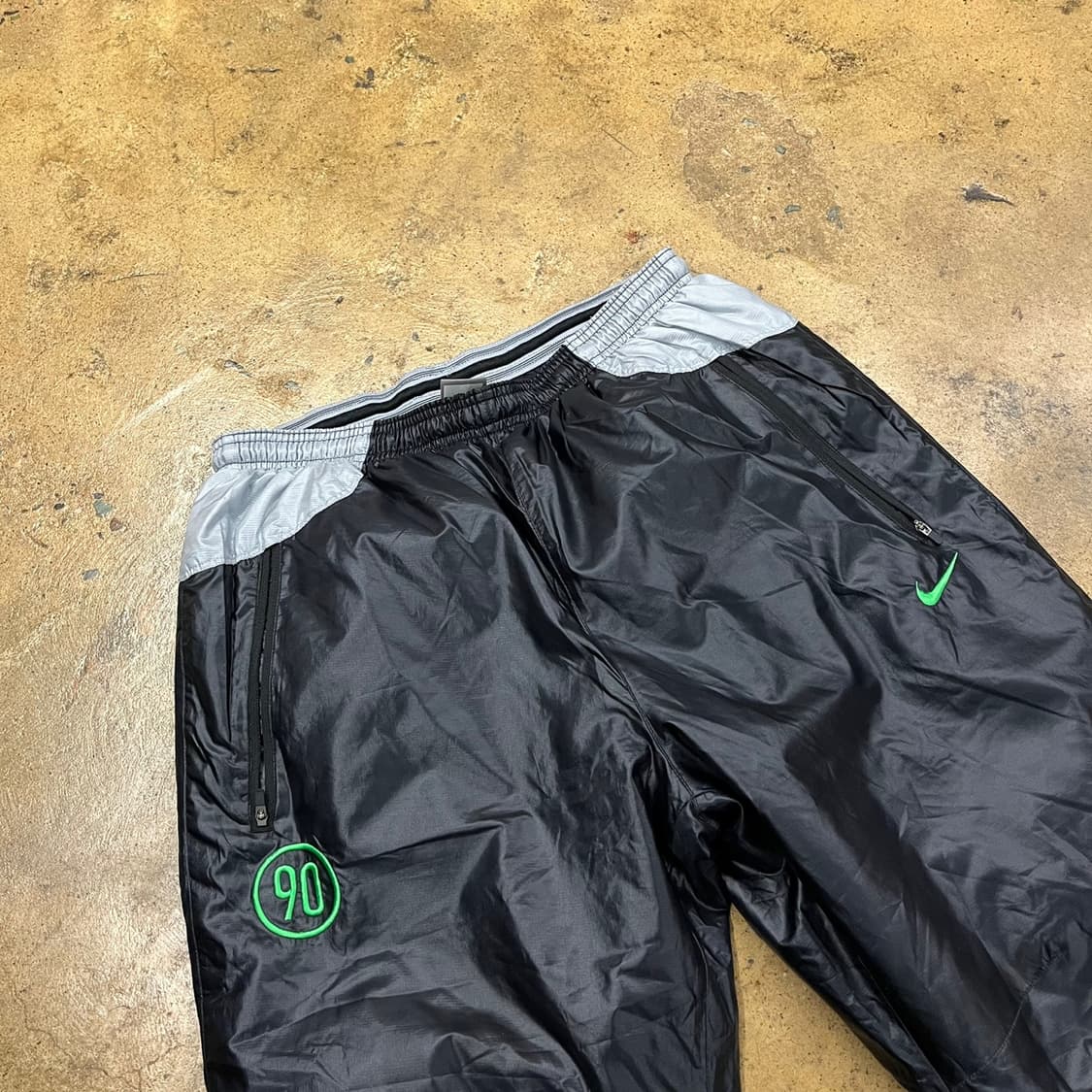 [정품/L,85] 나이키 스우시 토탈 90 리펠 우븐 트랙 팬츠 b14 상품이미지1