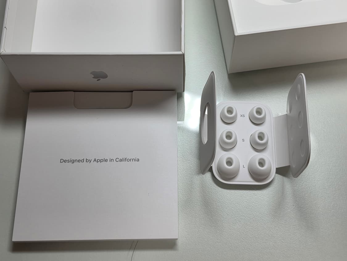 판매)에어팟프로2세대 본품 및 구성품 상품이미지10