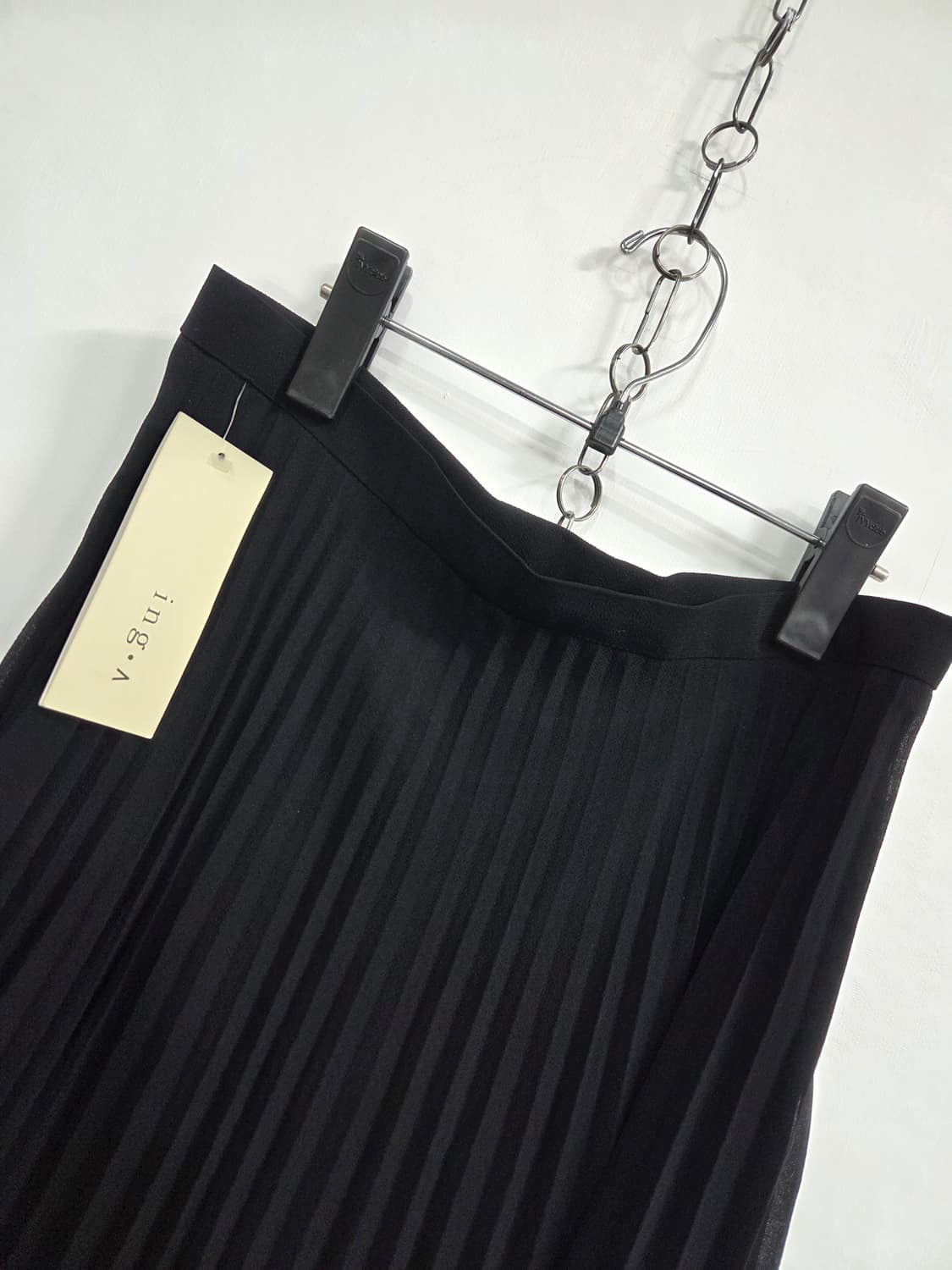 잉어 ing:a 블랙 플리츠 롱 스커트 29 상품이미지2