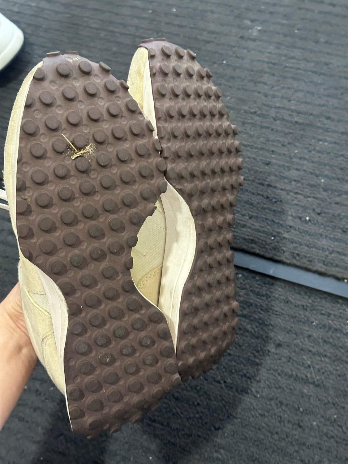 뉴발란스327 상품이미지3