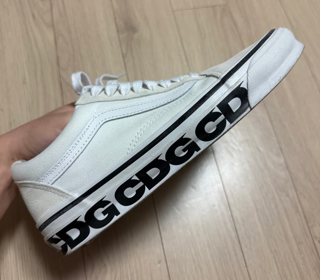꼼데가르송 x 반스(CDG x Vans) 올드스쿨 화이트 270 상품이미지4