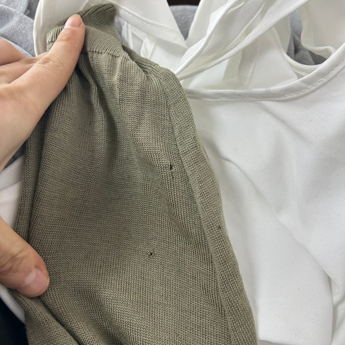 입생로랑 90s 니트 상품이미지9