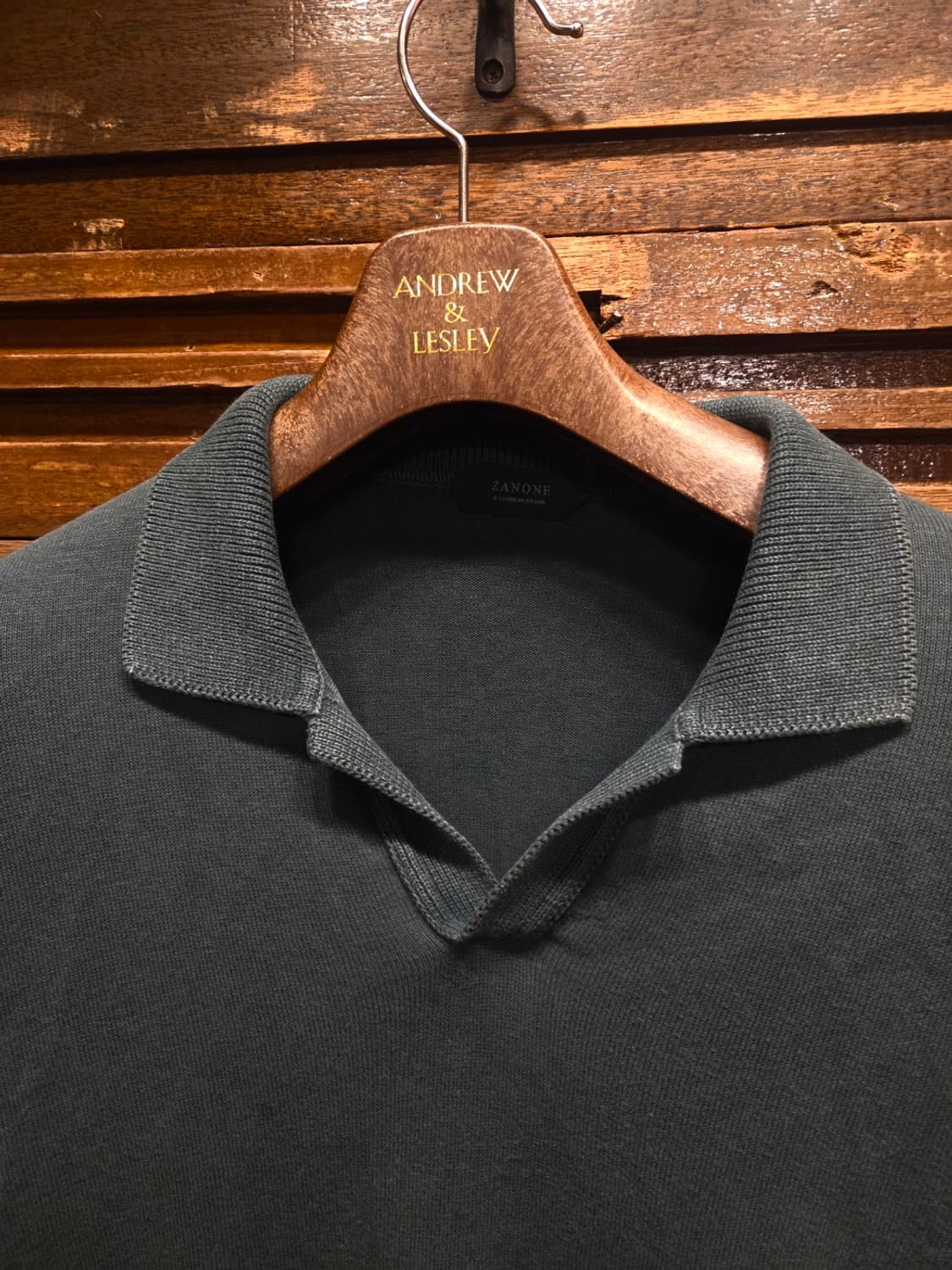 자노네 오픈칼라넥 티셔츠 상품이미지3