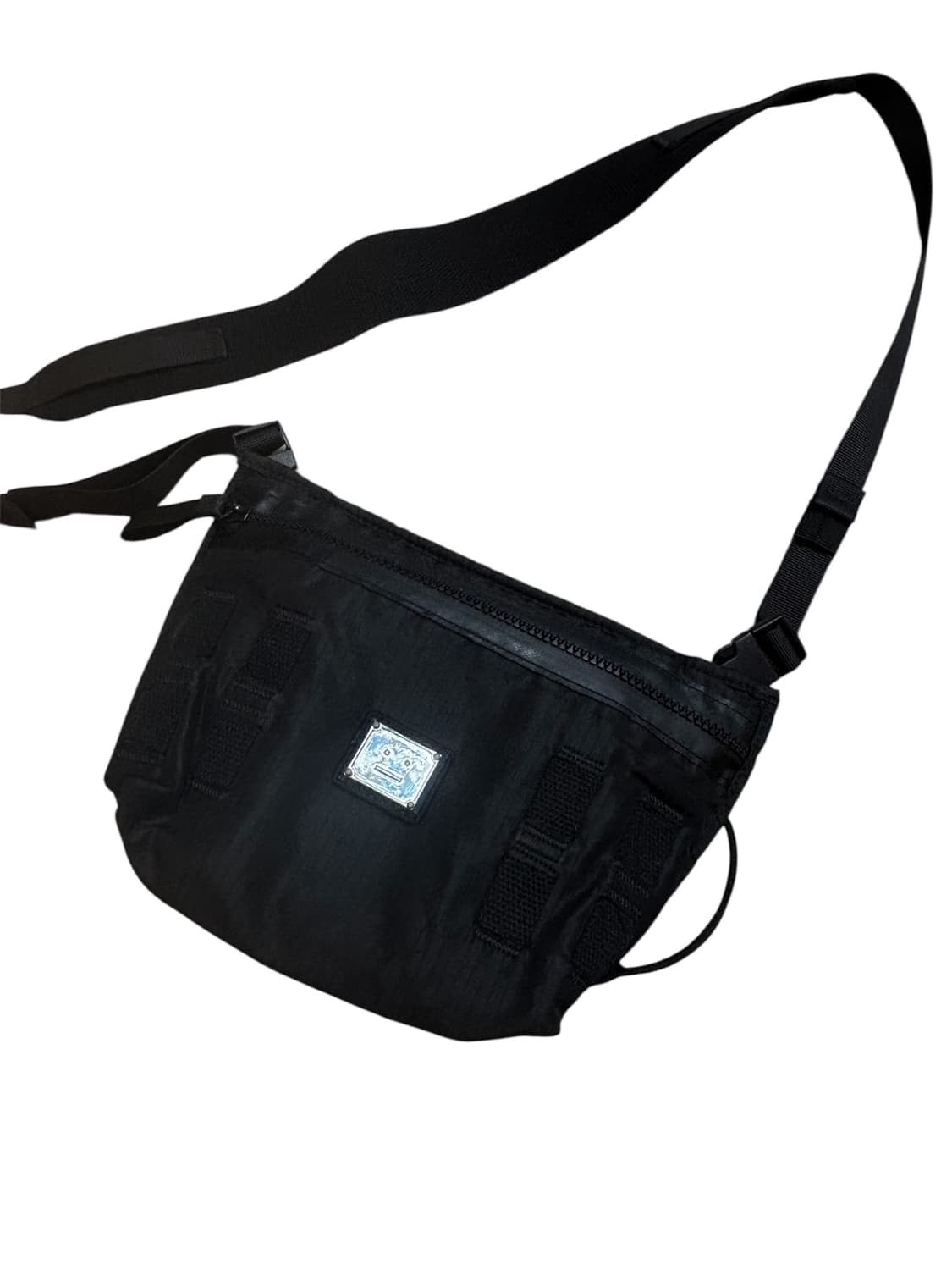 아크네 스튜디오 페이스 모티프 크로스백 상품이미지1