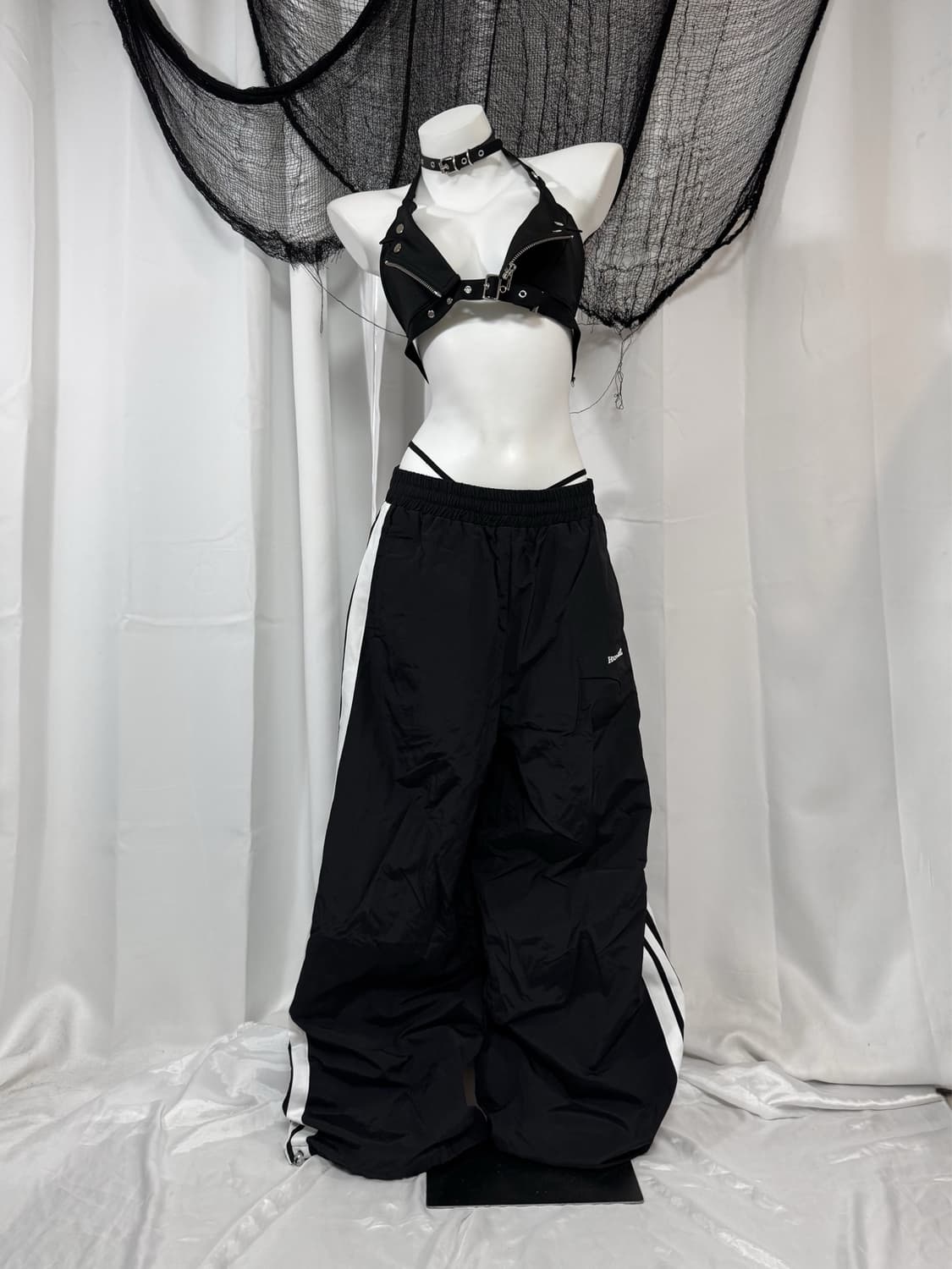 esc studio nylon pants 상품이미지1