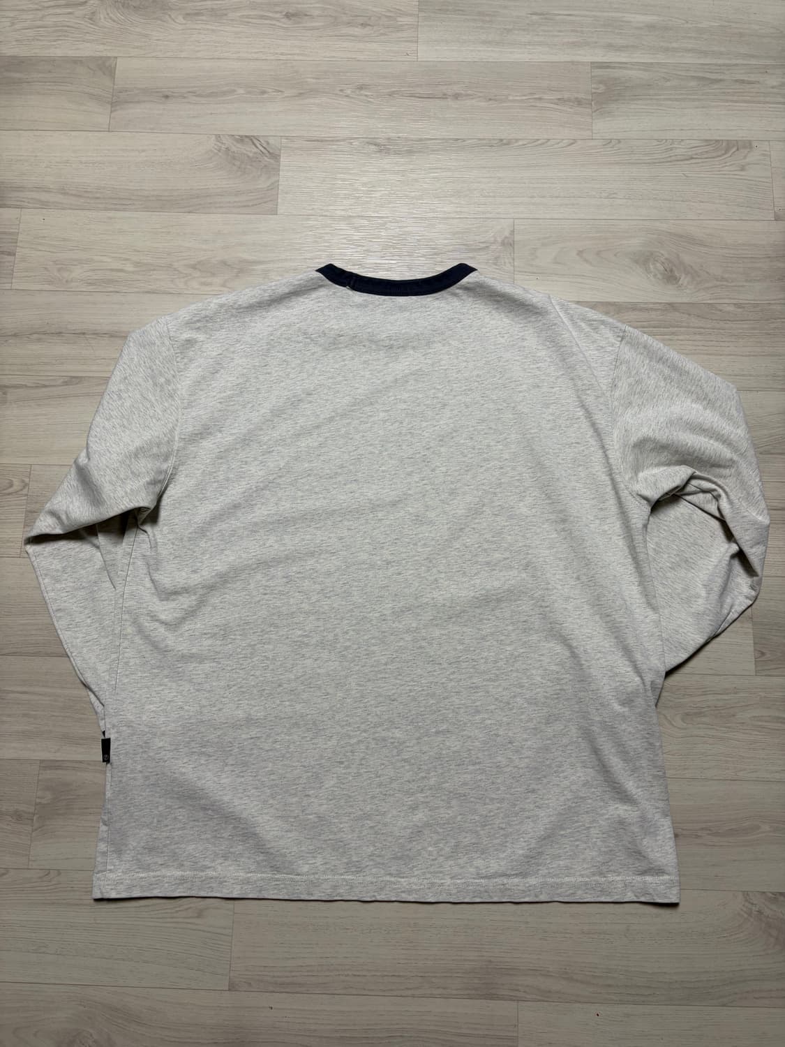 모이프 25SS 링거티 긴팔 1사이즈 판매 상품이미지3