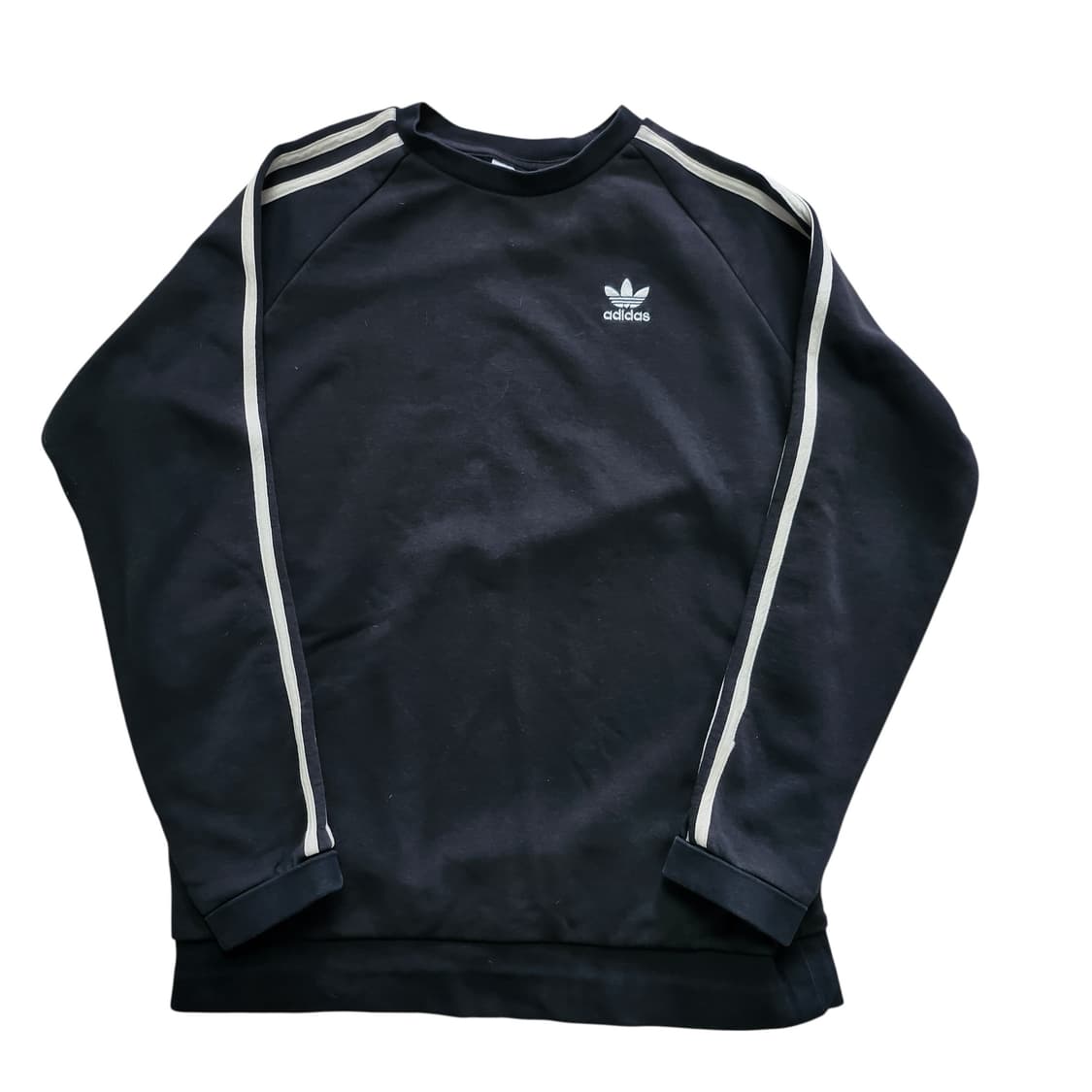 아디다스 맨투맨 상품이미지1