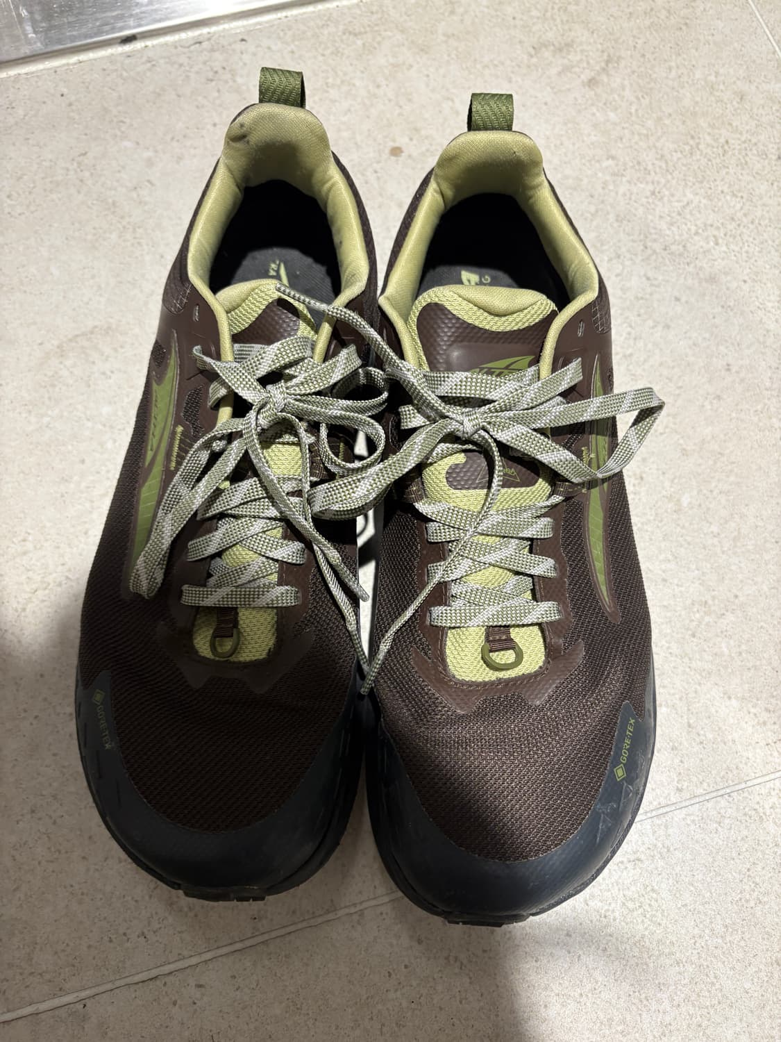 알트라x로아 290사이즈 판매합니다!! 상품이미지1