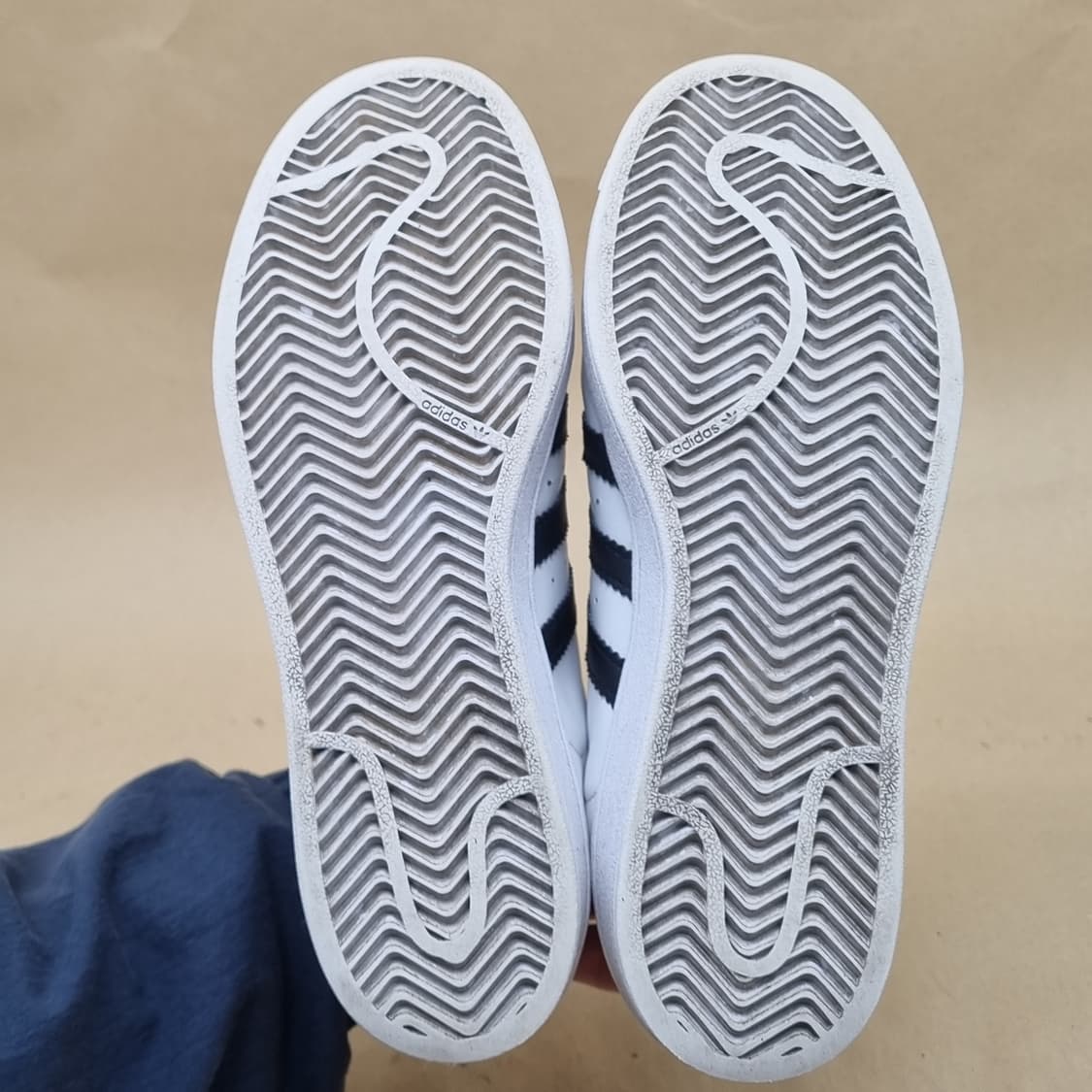 아디다스 슈퍼스타 니고베어 여성운동화240  상품이미지3