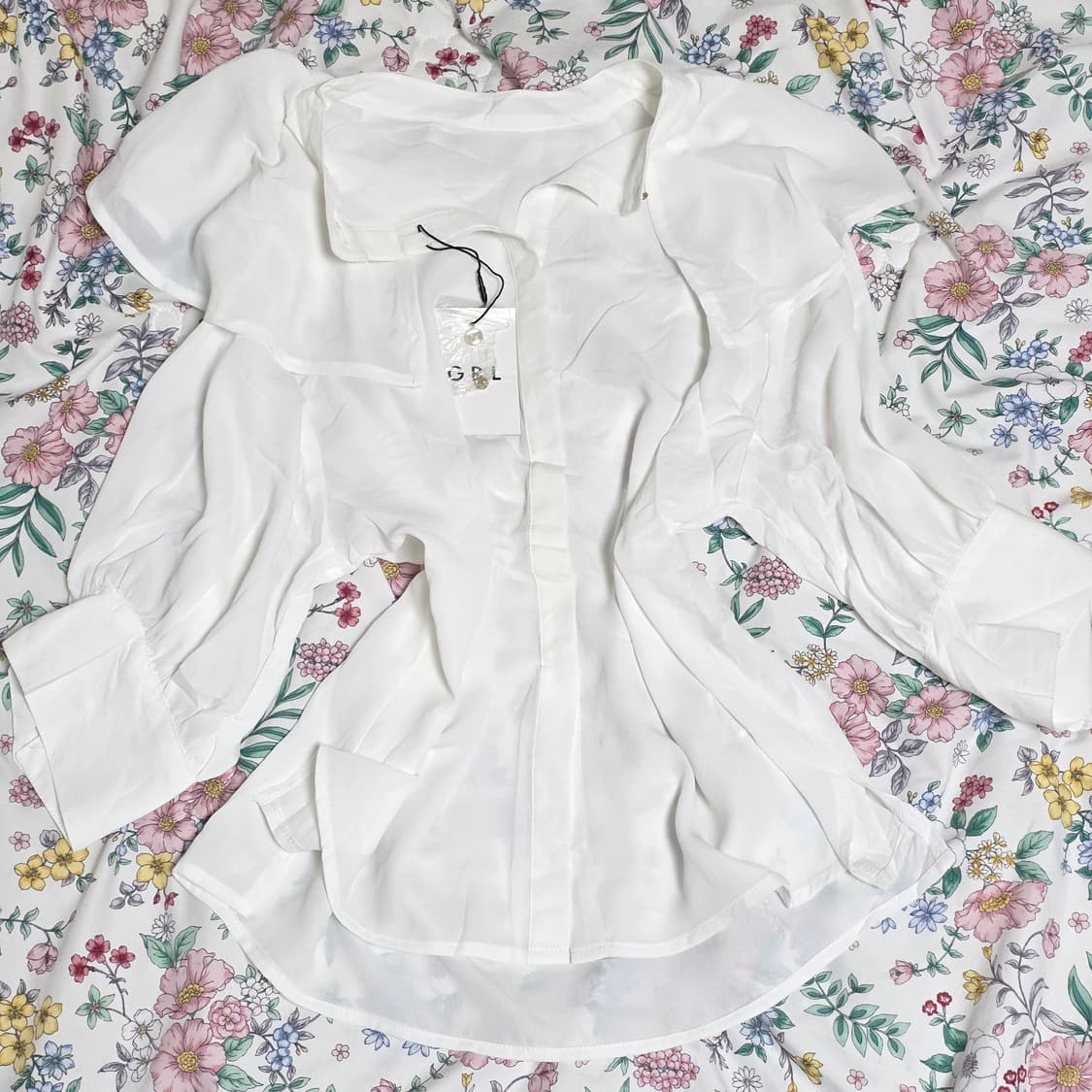 GRL 일본빈티지)화이트 프릴카라 공겜여주고딕로리타갸루 로맨틱 블라우스 상품이미지3
