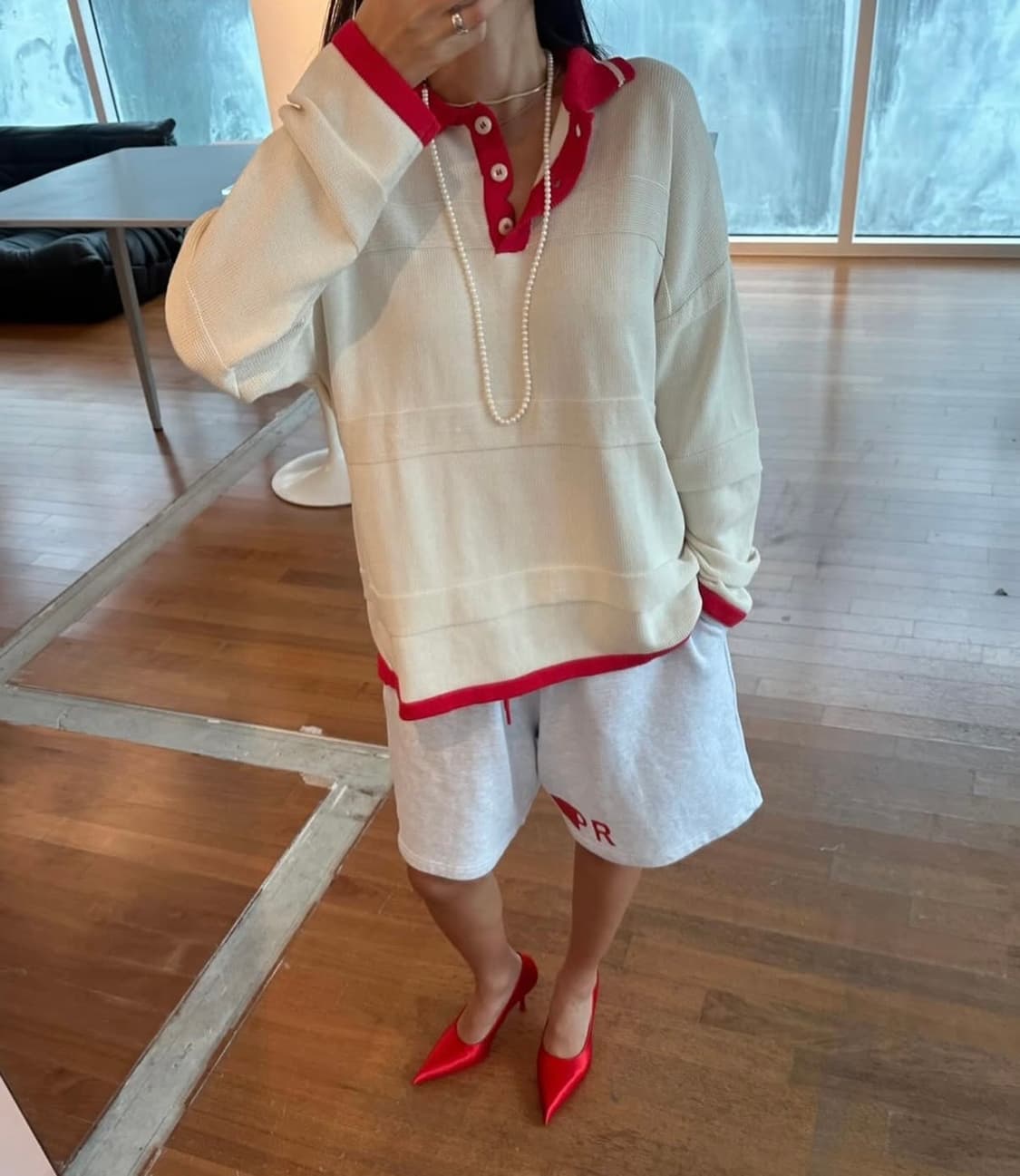 프랙티컬앤리얼리스틱 니트 상품이미지1