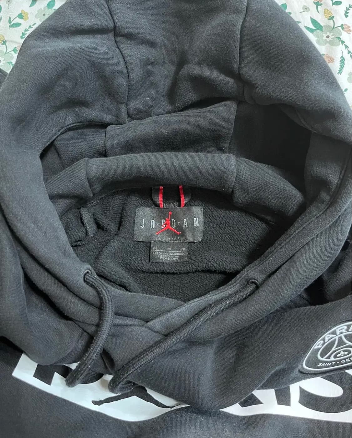 나이키조던 남성 블랙 파리생제르망 후드티셔츠 상품이미지4