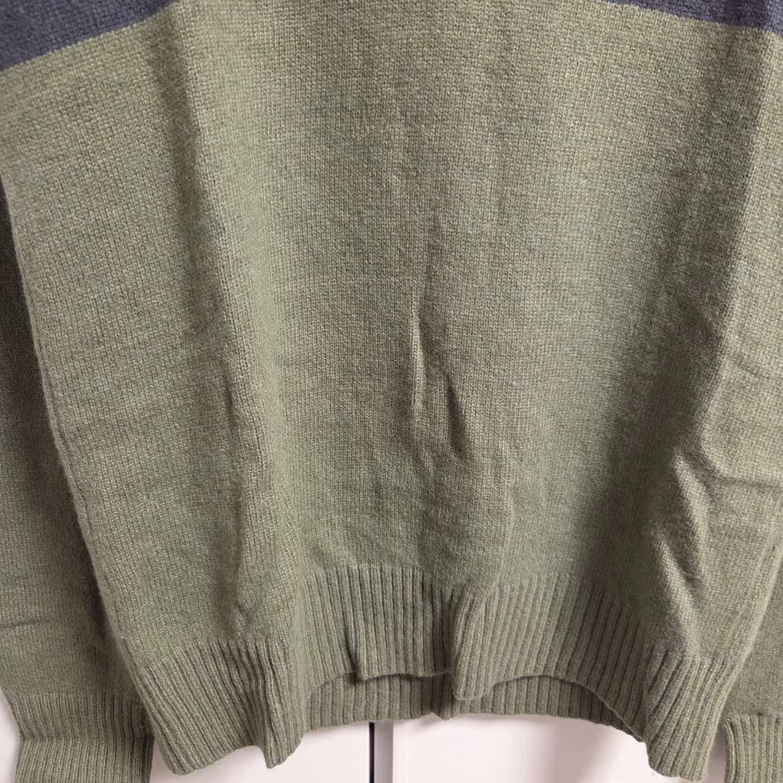 타미힐피거 브이넥 니트 스웨터 M-슬림L(95-100) 상품이미지5