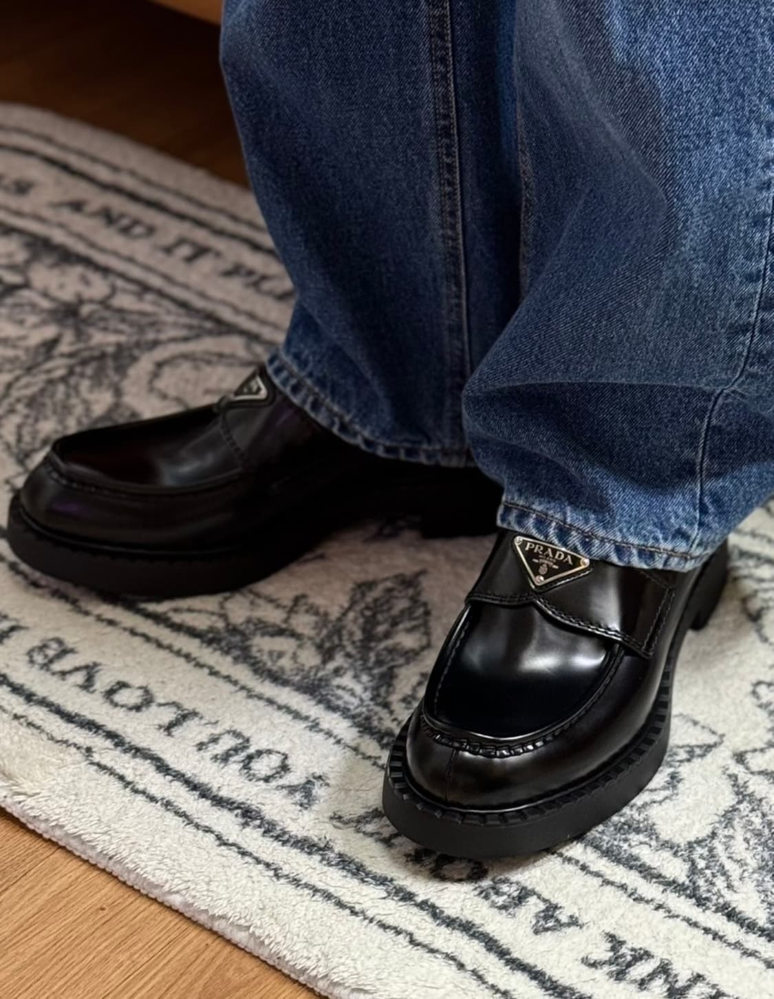 프라다 초콜릿 브러시드 가죽 로퍼(7size) 상품이미지1