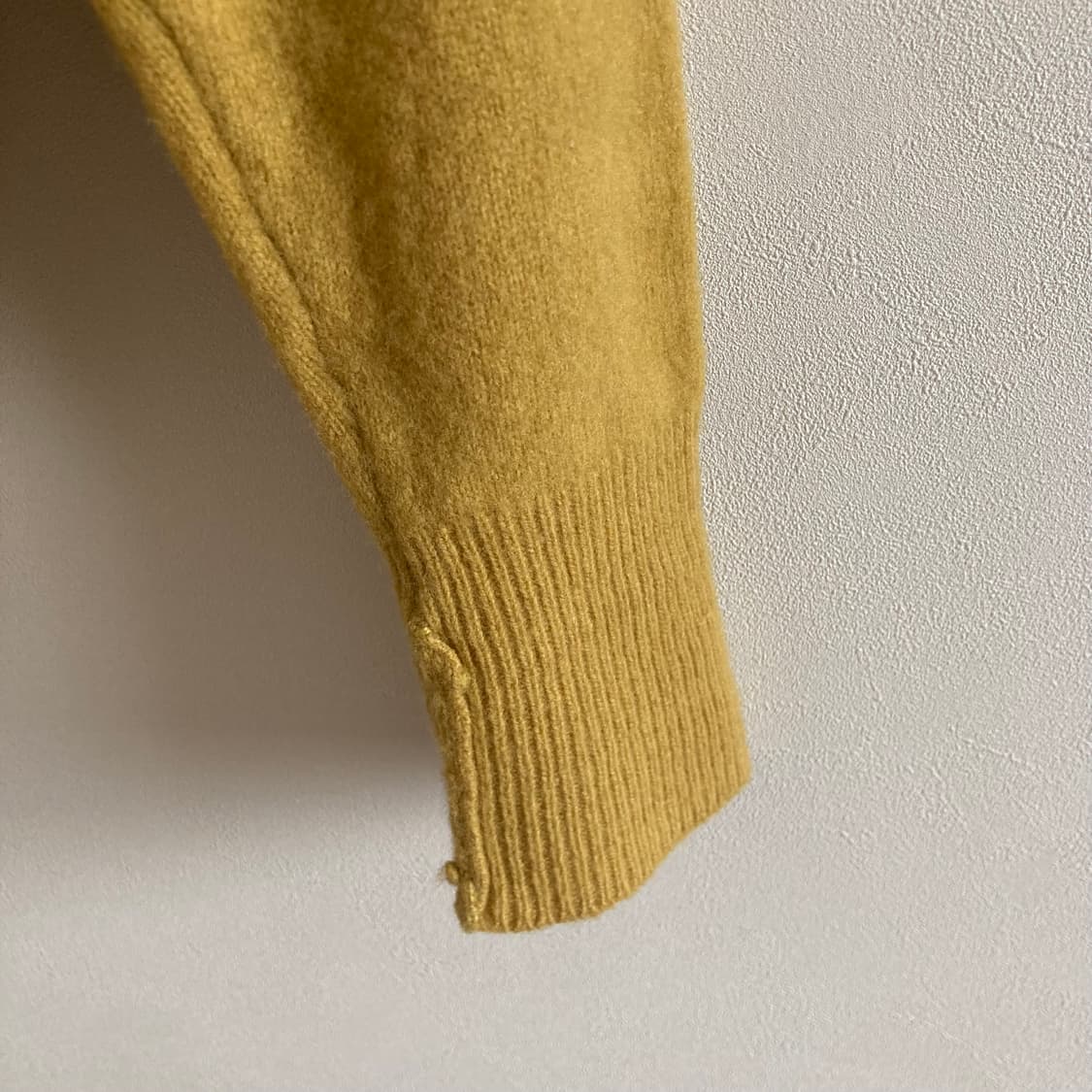 빈티지 머스타드 V넥 니트 상품이미지7