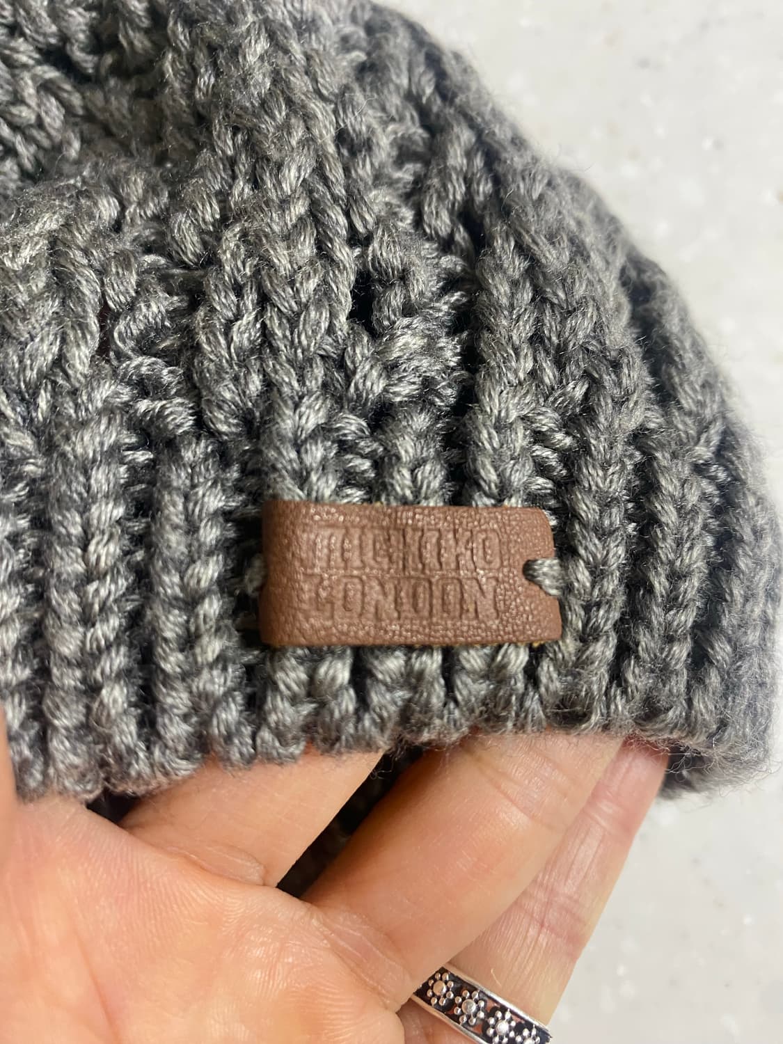 미치코 런던 니트 비니 회색 FREE 상품이미지2