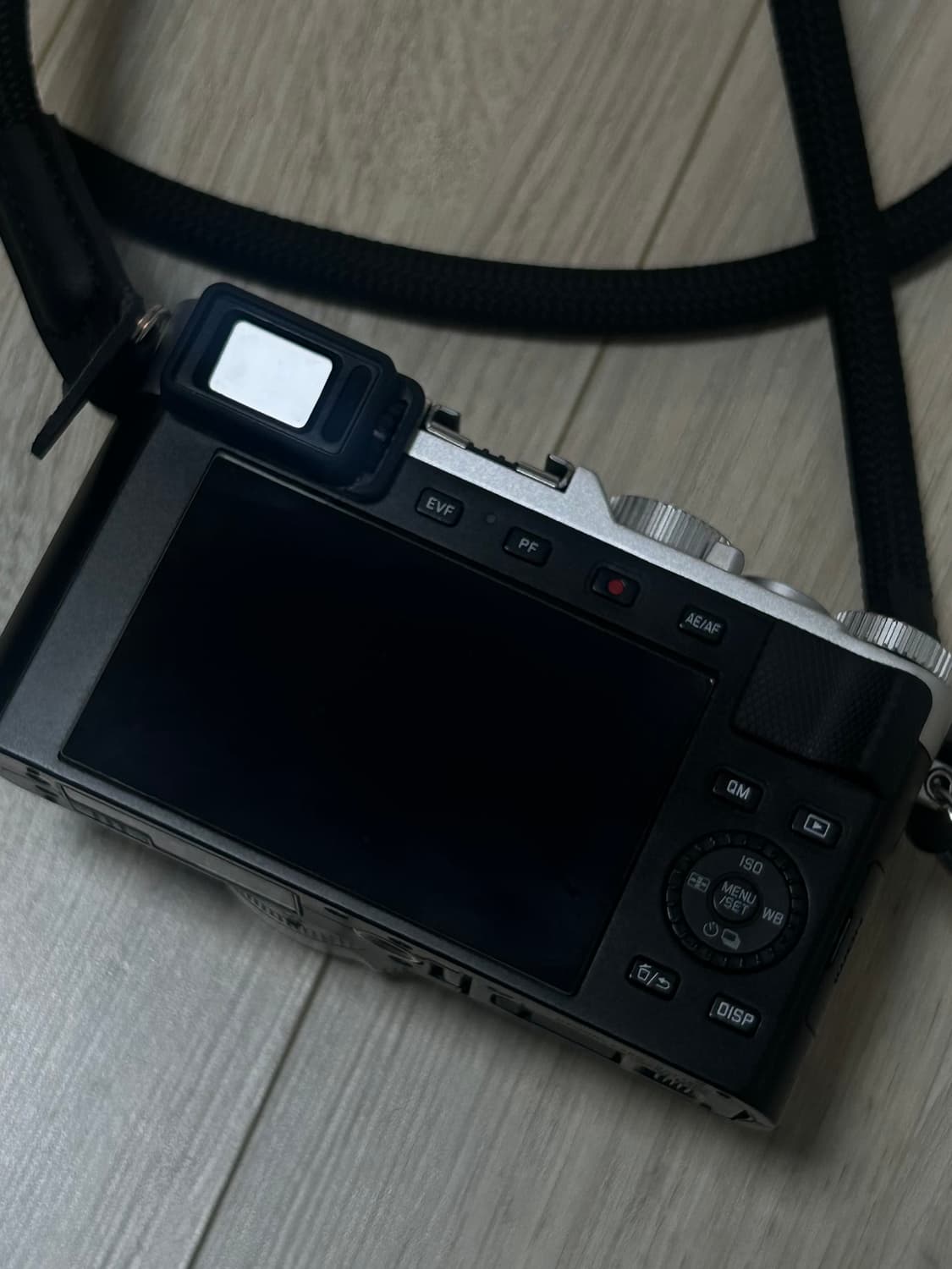 라이카 디룩스7 D-Lux7 카메라 판매(오토캡, 핸드그립 포함) 상품이미지2