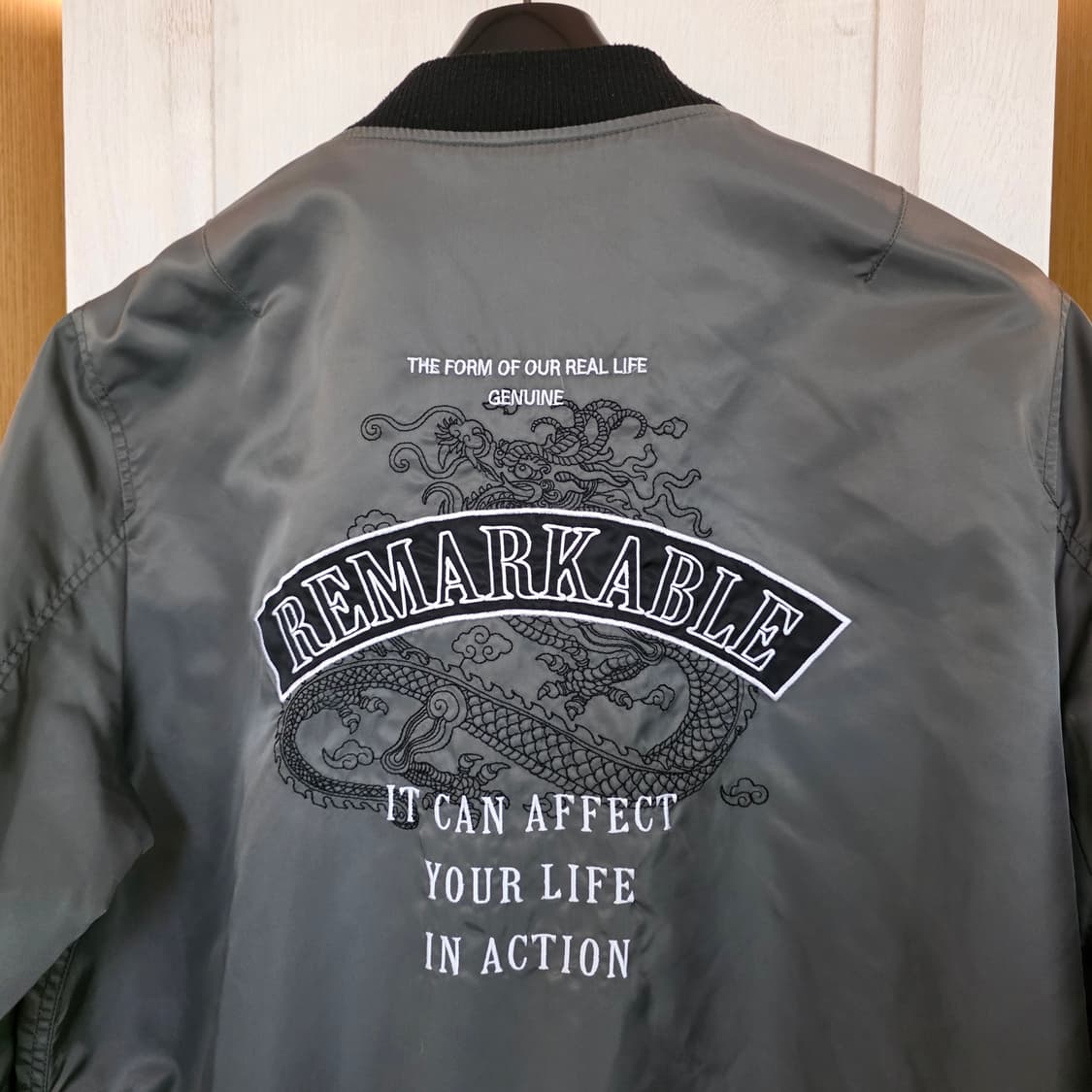 에비수 용 자수 봄버 자켓 그레이 (110) 상품이미지9