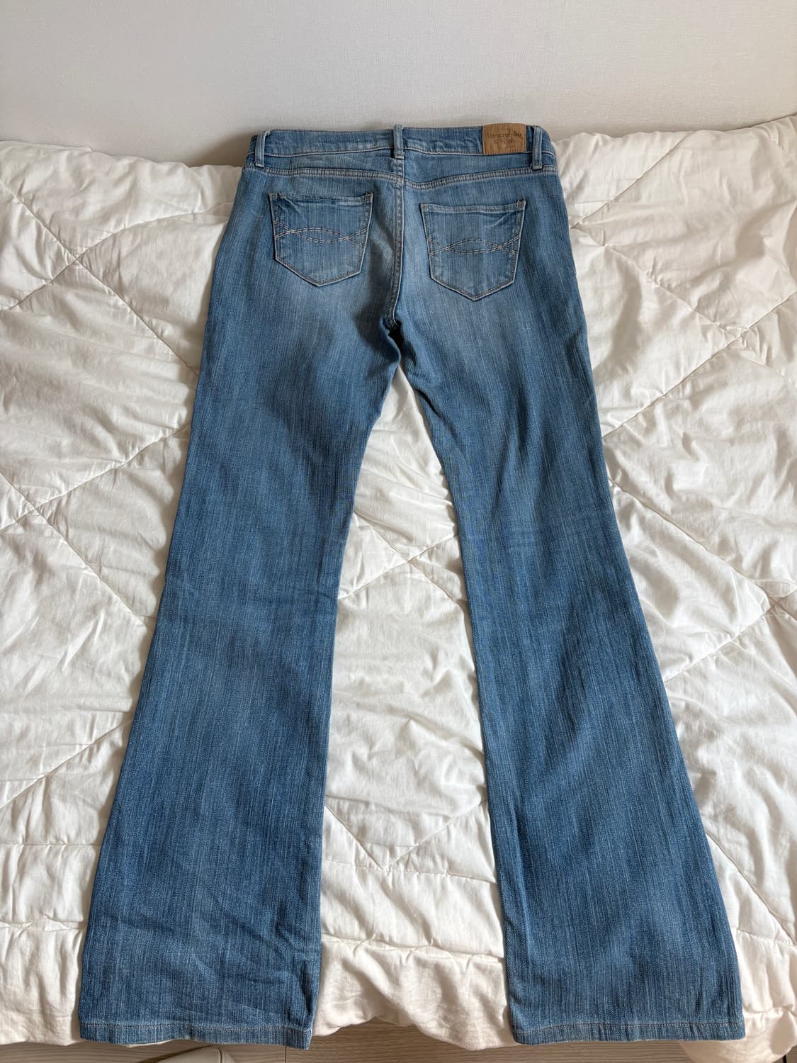 아베크롬비 로우라이즈 부츠컷 데님 상품이미지3