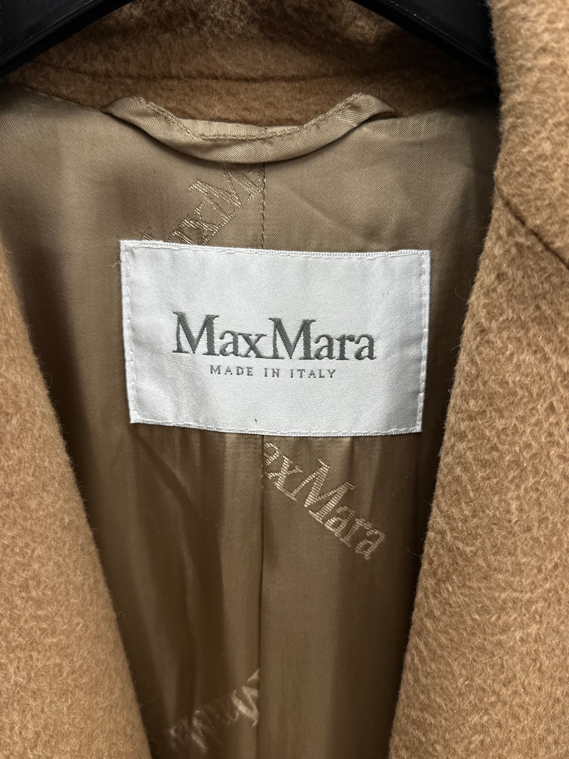 막스마라 카멜 헤어 하프 랩 코트  상품이미지5