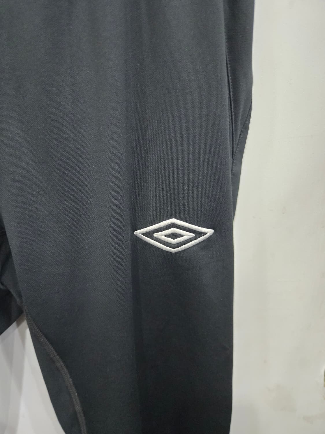 (ASIA M사이즈) UMBRO 엄브로 7부 반바지! 허리 고무줄~ 상품이미지3