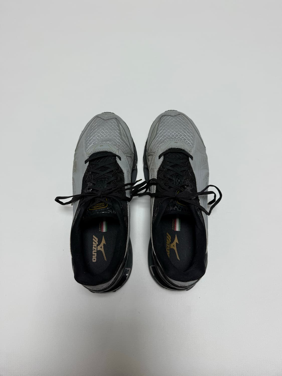 미즈노 X 람보르기니 웨이브 텐진3 리미티드에디션  상품이미지4