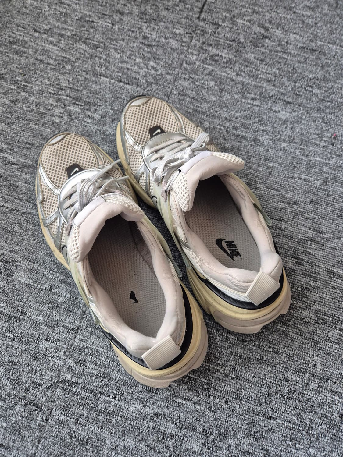 나이키 V2K 런 퓨어 상품이미지3