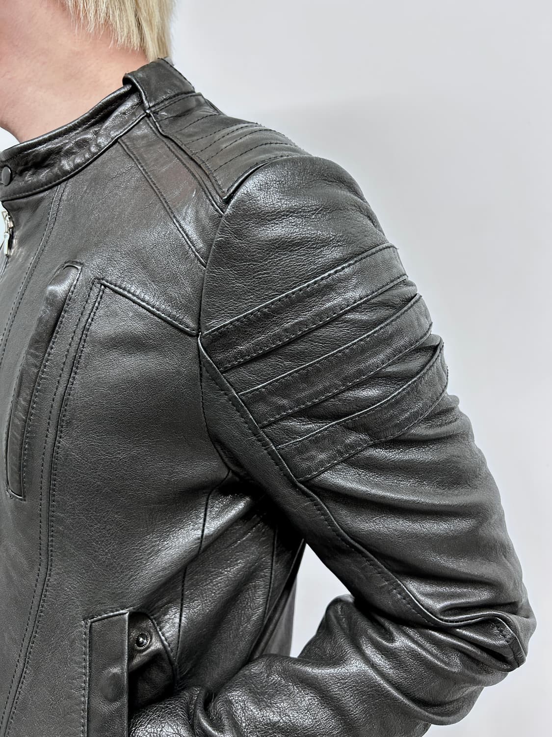 이탈리안 멀티 판넬 사선 램스킨 자켓 상품이미지3