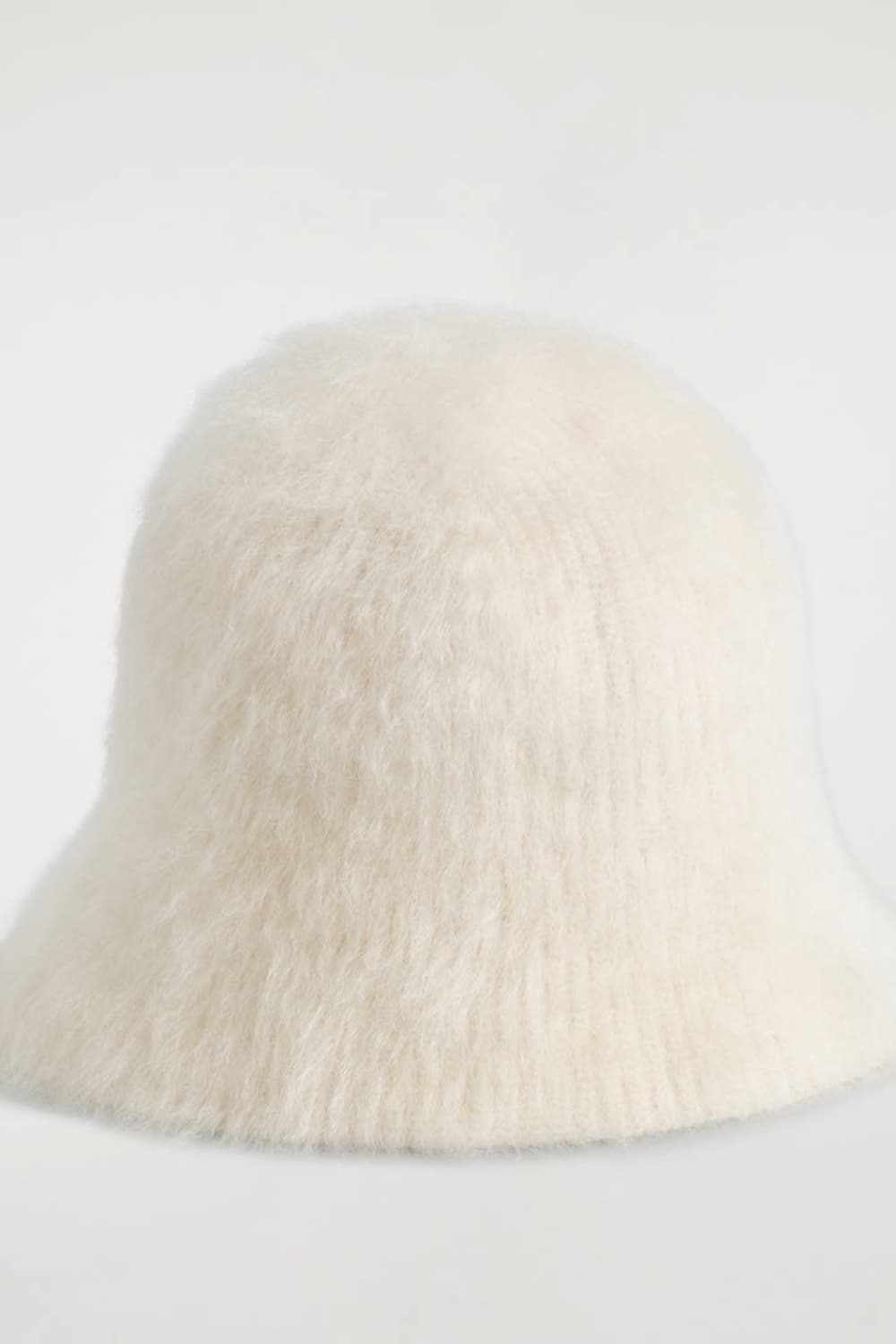 [새상품] 코스 모헤어 버킷햇 (에크루 컬러) 상품이미지3