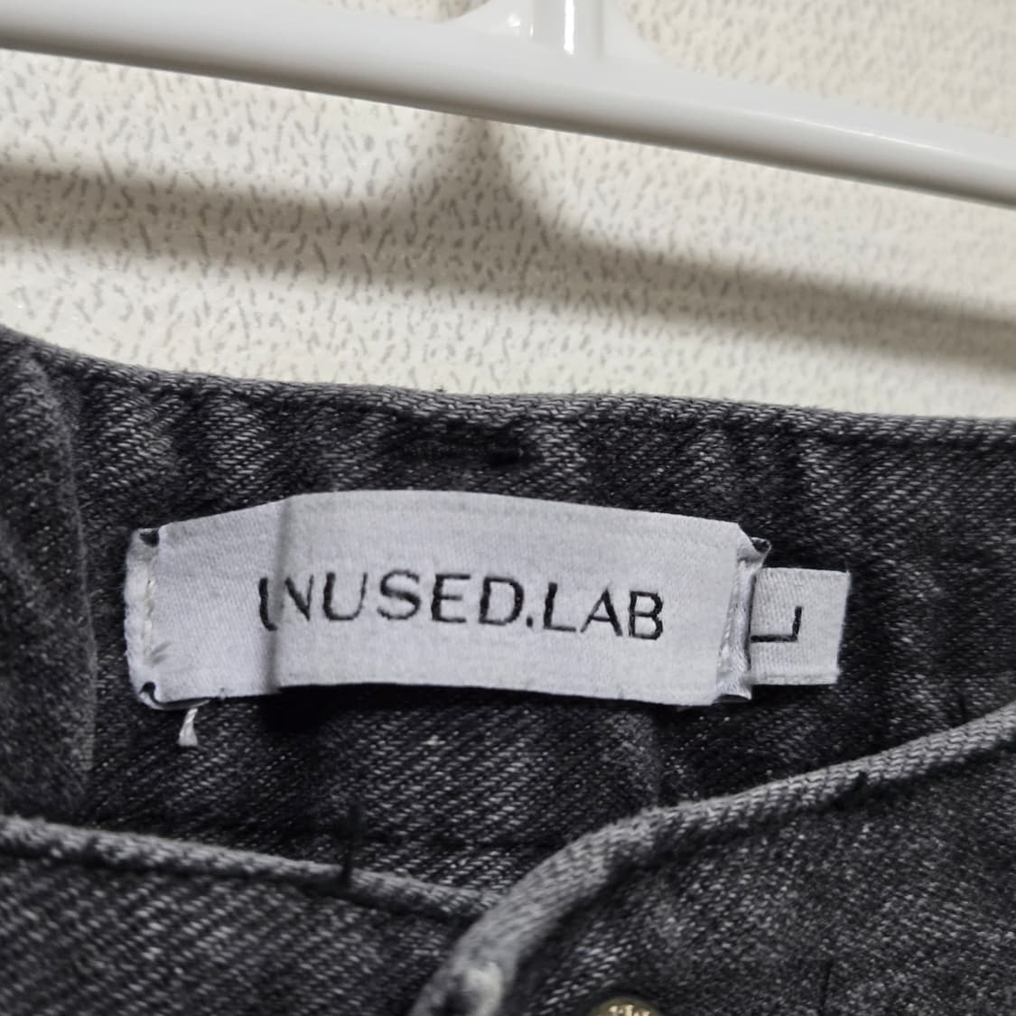 언유즈드 랩 하트로고 데님팬츠 / 남성 팬츠 상품이미지4