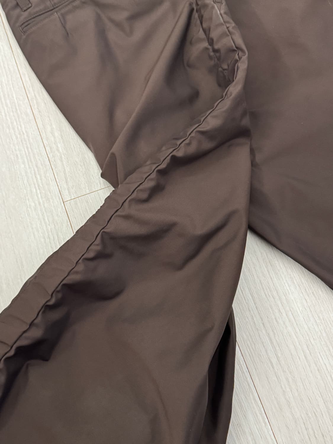 kolor 컬러 퍼커링 팬츠 브라운 2사이즈 상품이미지2