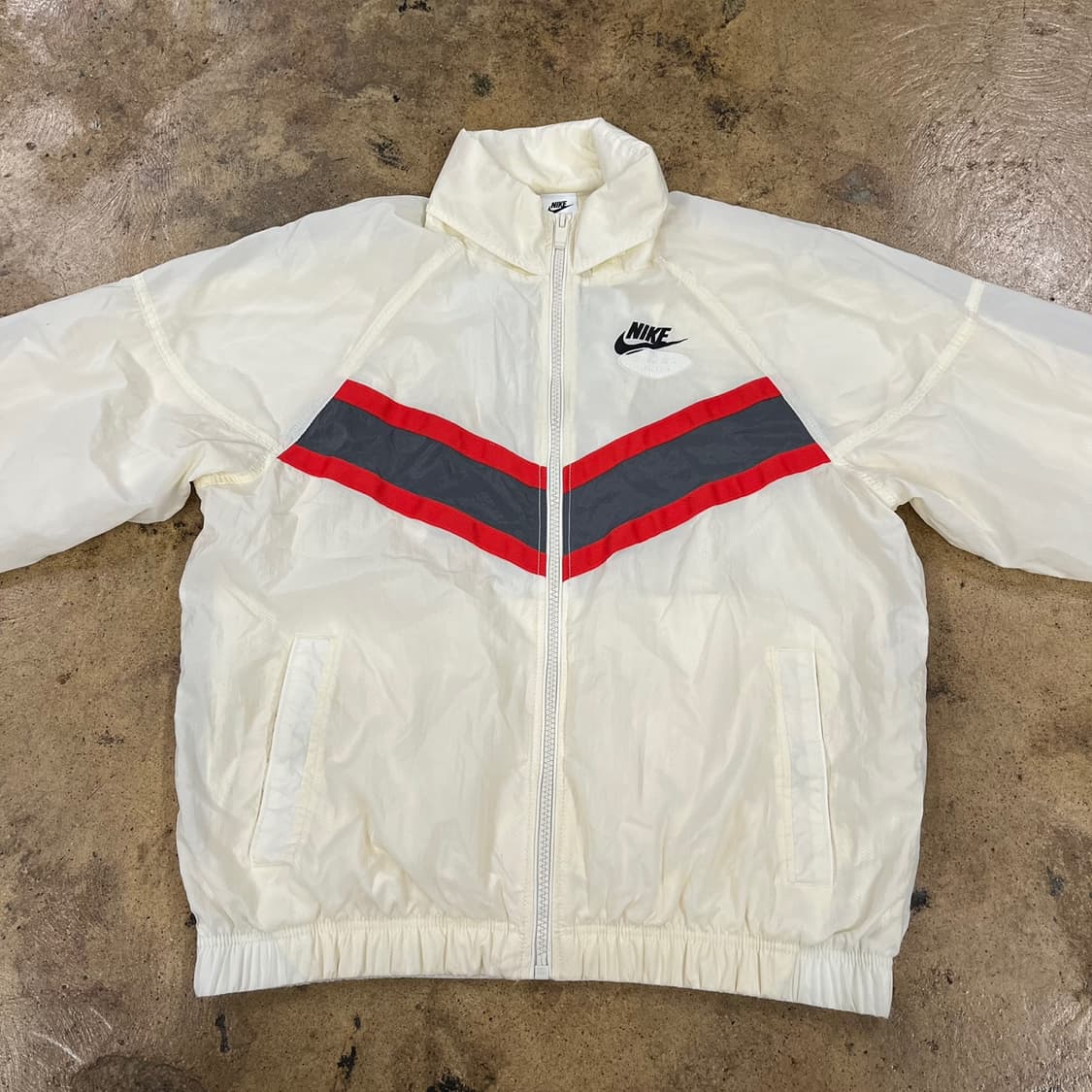 [정품/M] 나이키 바람막이 아이보리 레드 블랙 b15 상품이미지2