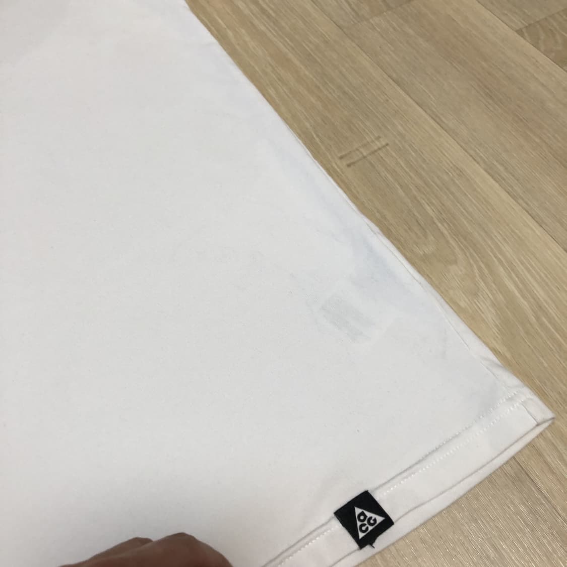 (XL) 나이키 NIKE ACG 행루즈 서밋 반팔 티셔츠 화이트 상품이미지4