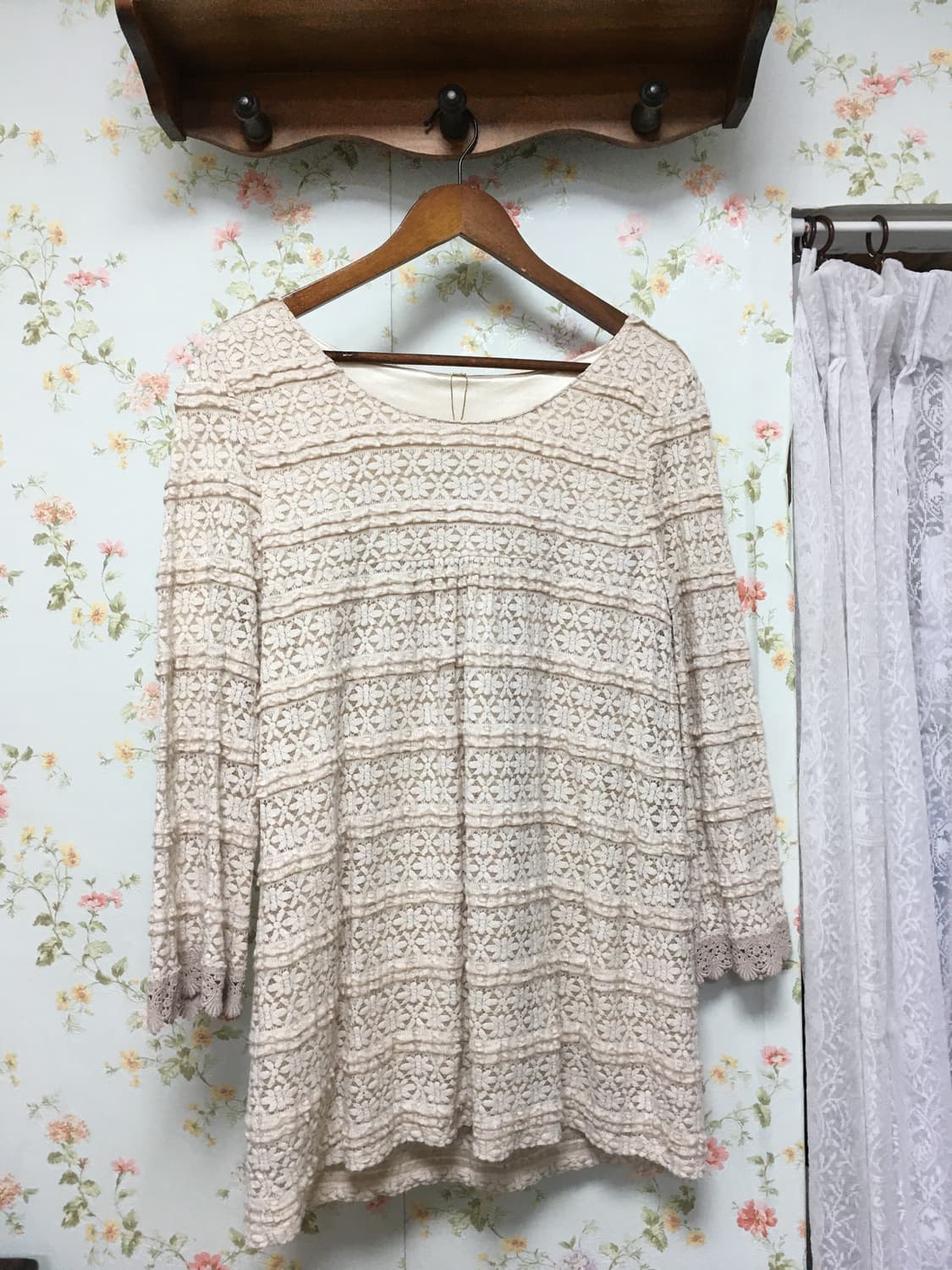 플라워 레이스 티셔츠 상품이미지1